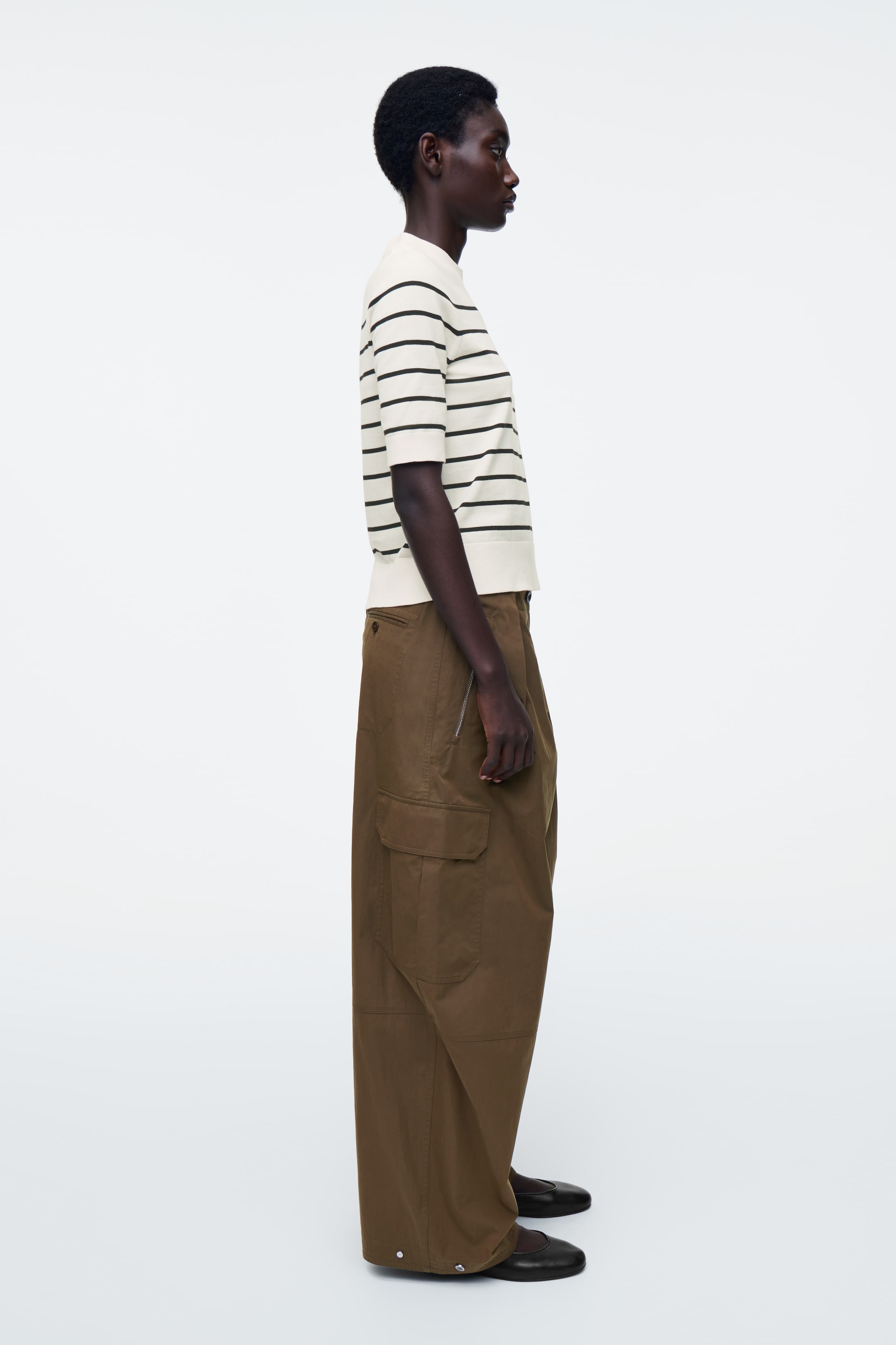 View larger image: REGULAR KNITTED T-SHIRT - OFF-WHITE / STRIPED - Ladies | H&M GB 3