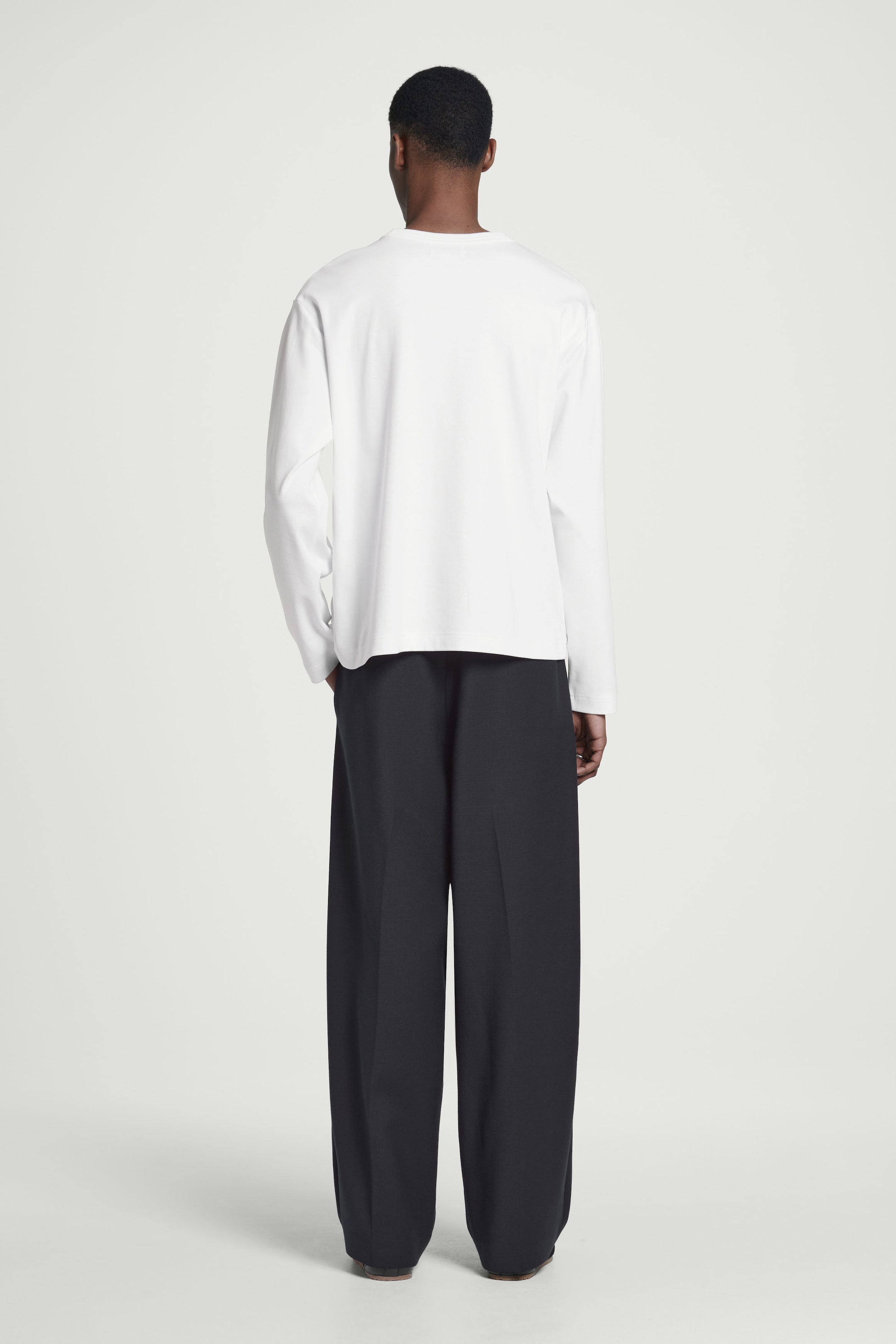 RELAXED COTTON-JERSEY LONG-SLEEVED T-SHIRT