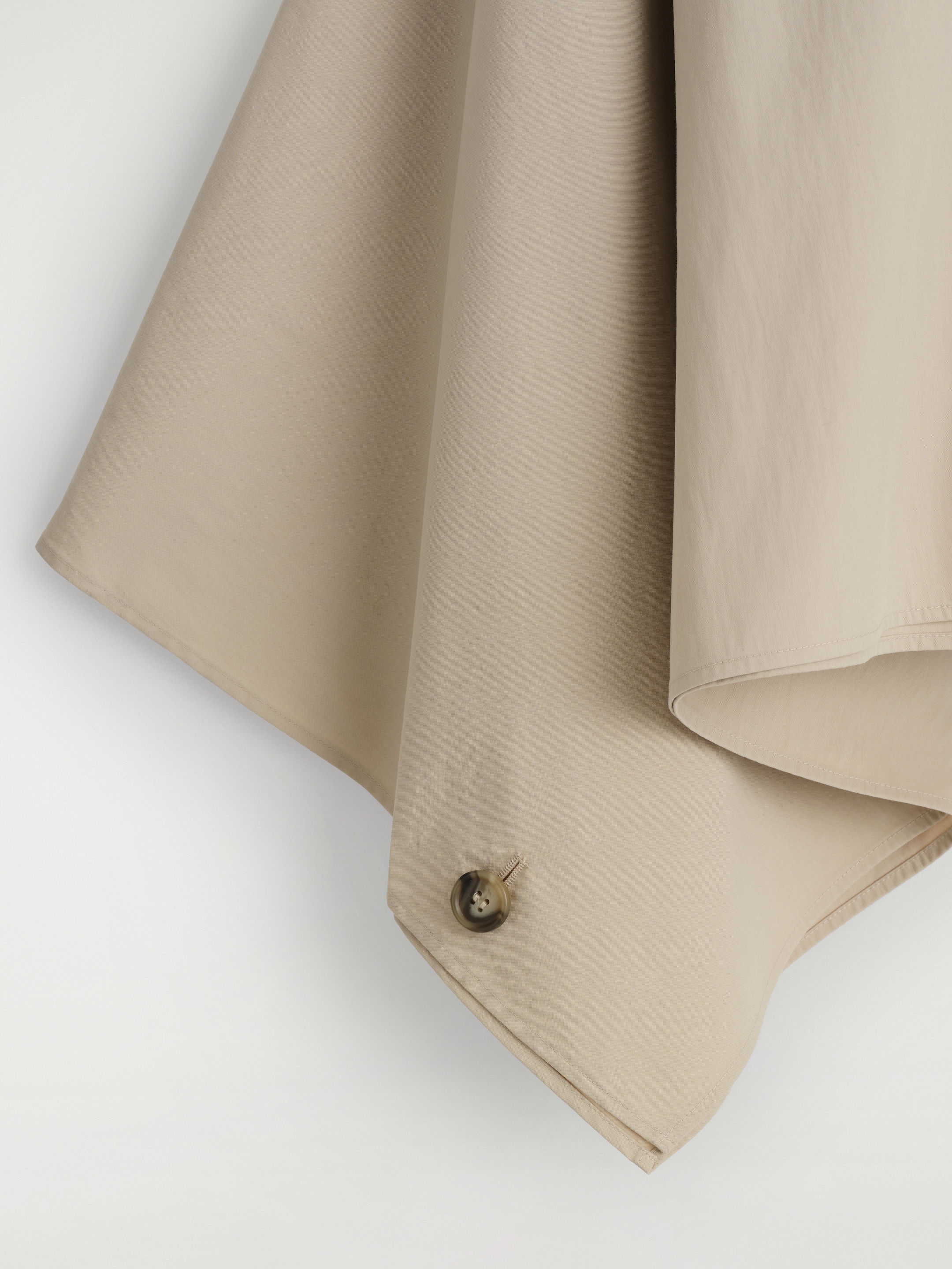 Größeres Bild anzeigen: KURZES CAPE IM TRENCHCOAT-STIL - HELLES BEIGE - Ladies | H&M AT 8