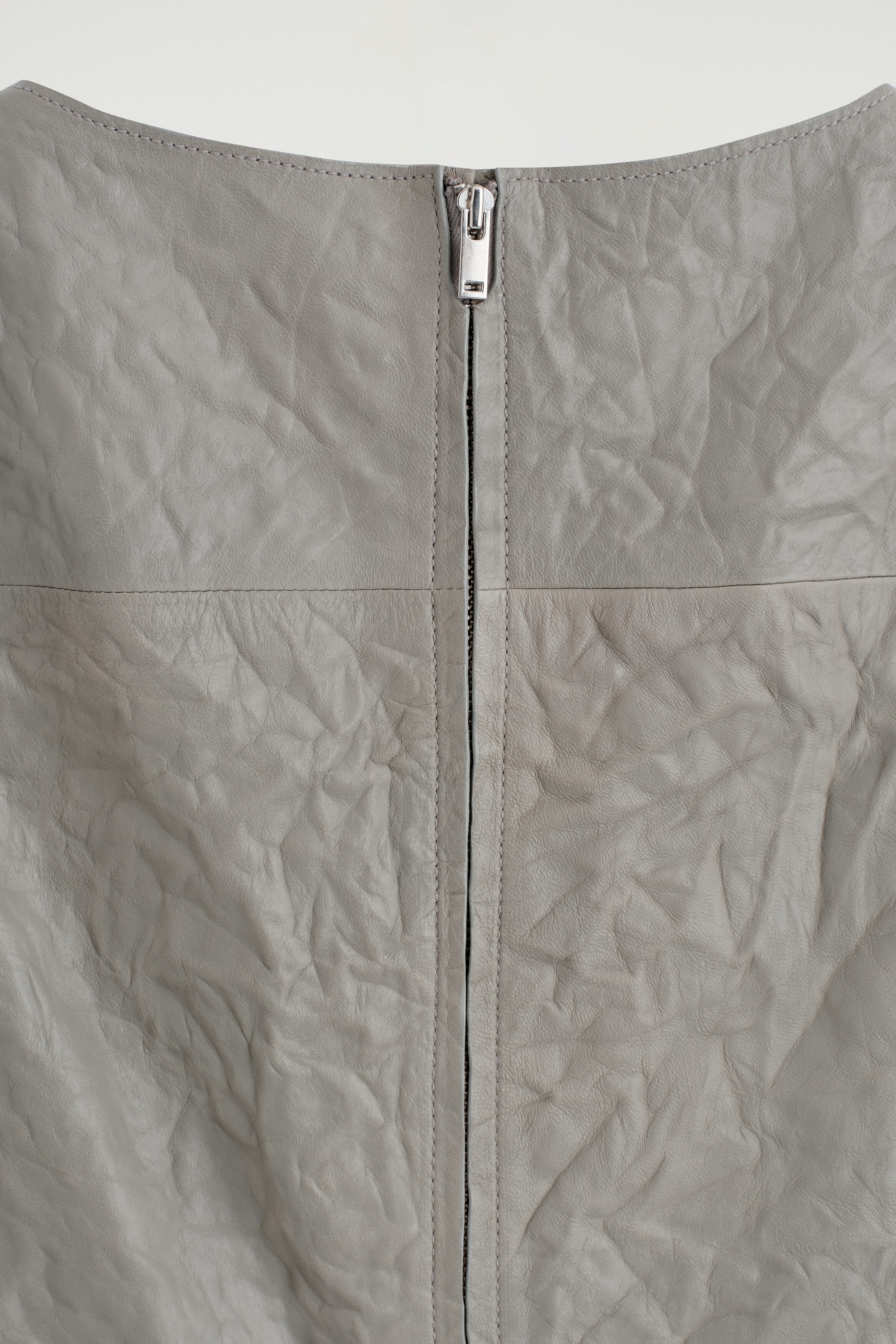 StillMedia/DescriptiveDetail