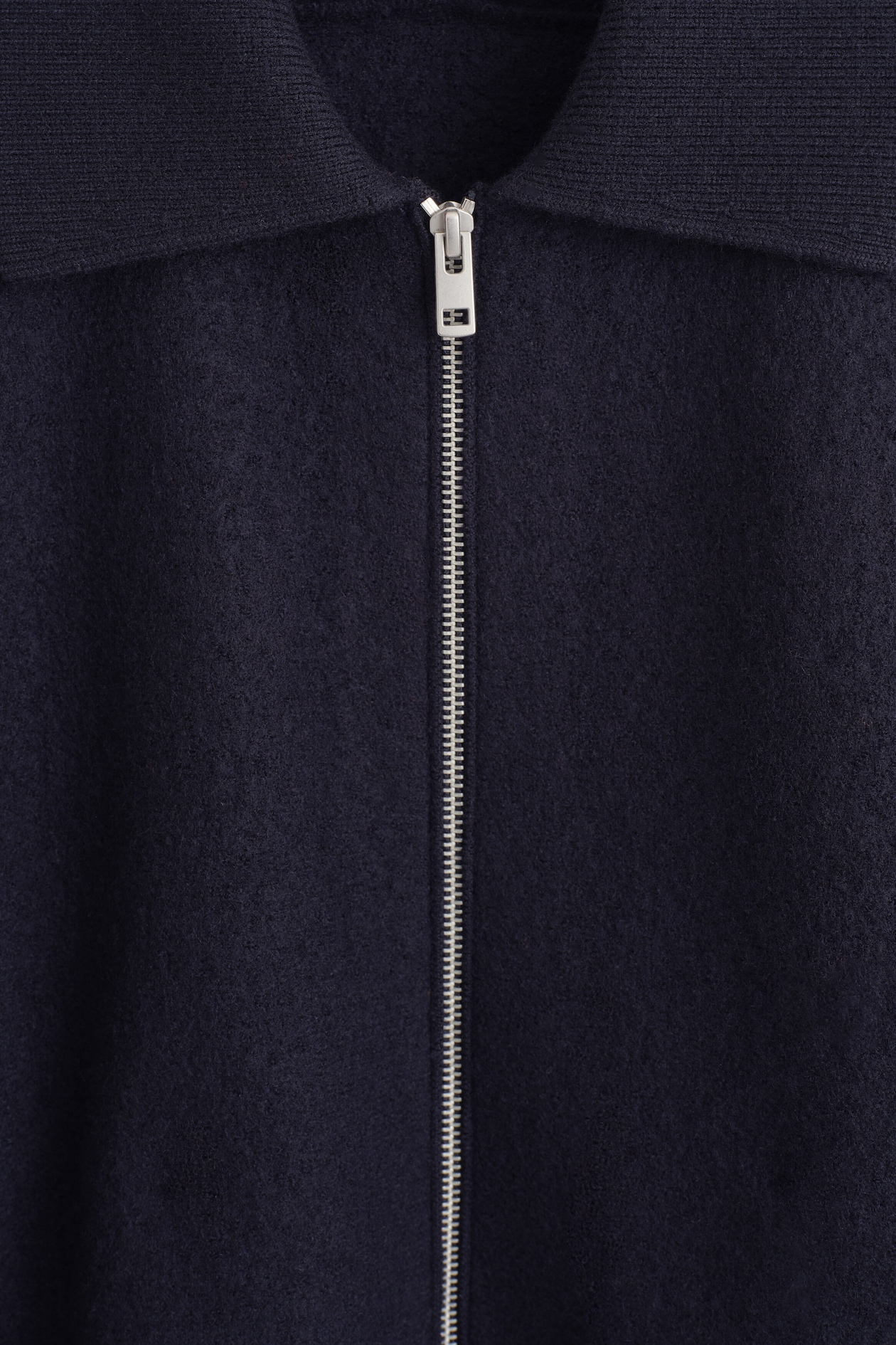 SCULPTED MERINO WOOL ZIP-UP JACKET — NAVY