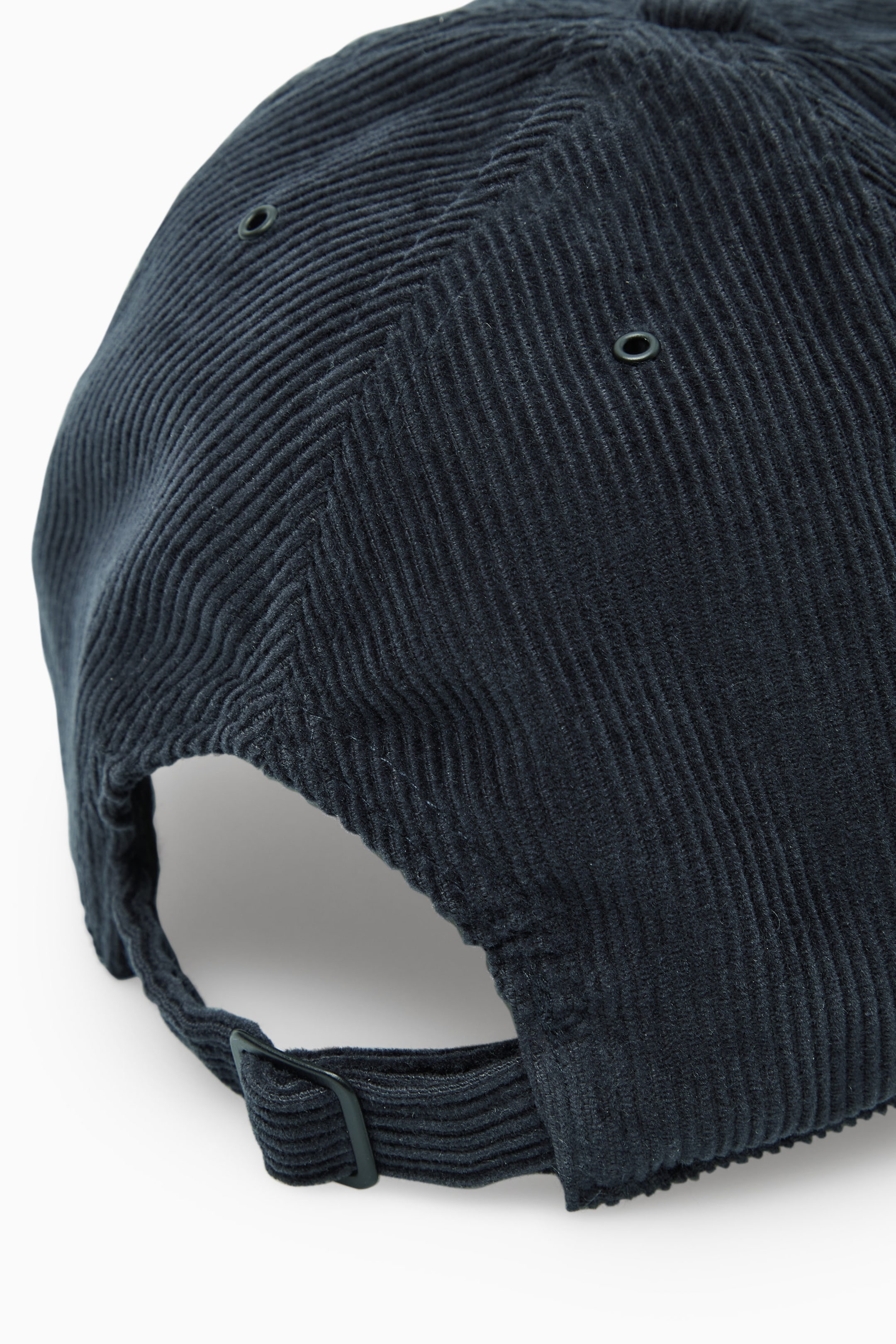 StillMedia/DescriptiveDetail