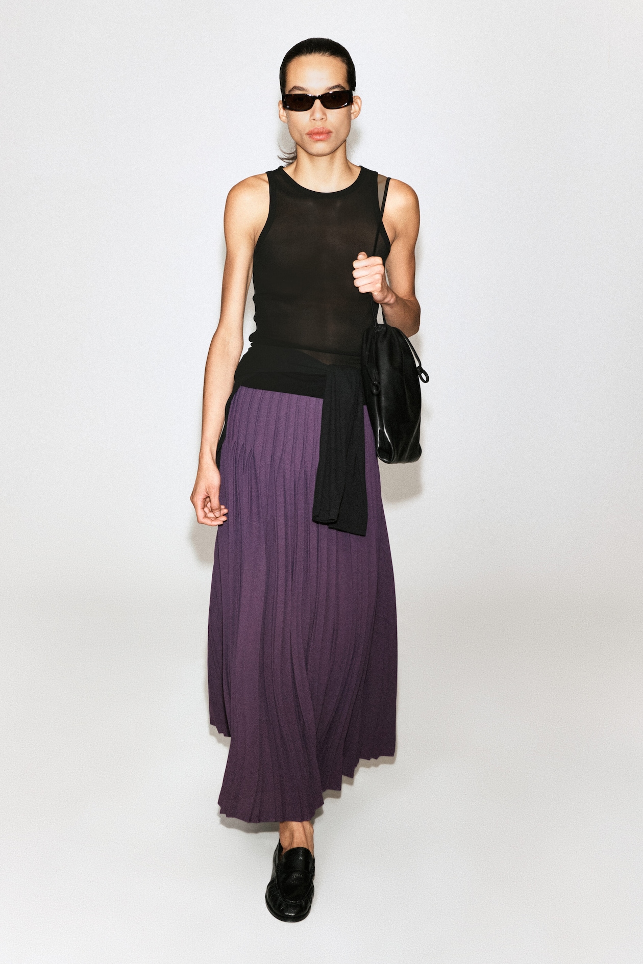 PLEATED CREPE MIDI SKIRT — PLUM