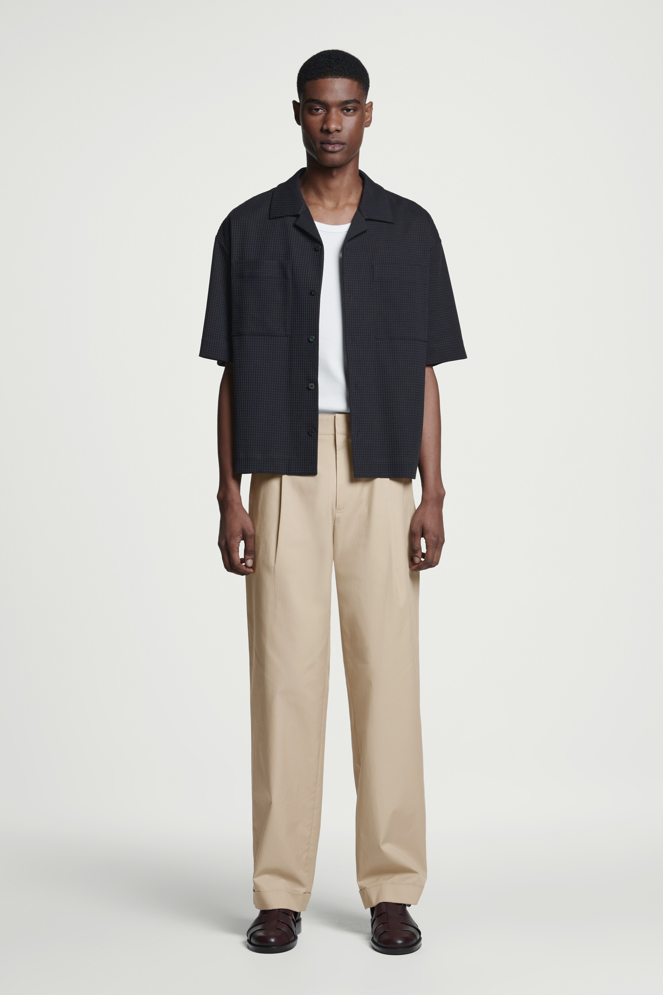 Agrandir l'image: CHEMISE RESORT DÉCONTRACTÉE EN COTON TEXTURÉ - BLEU MARINE - HOMME | H&M FR 3