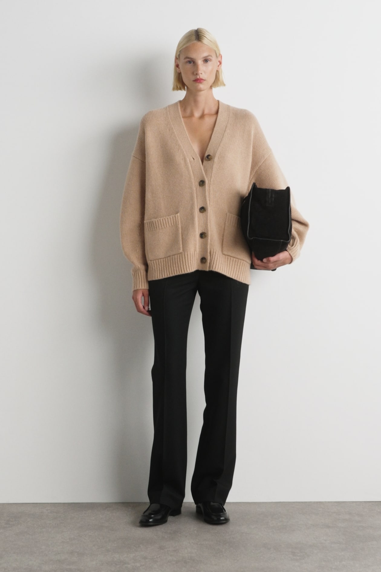 OVERSIZED CASHMERE-BLEND CARDIGAN