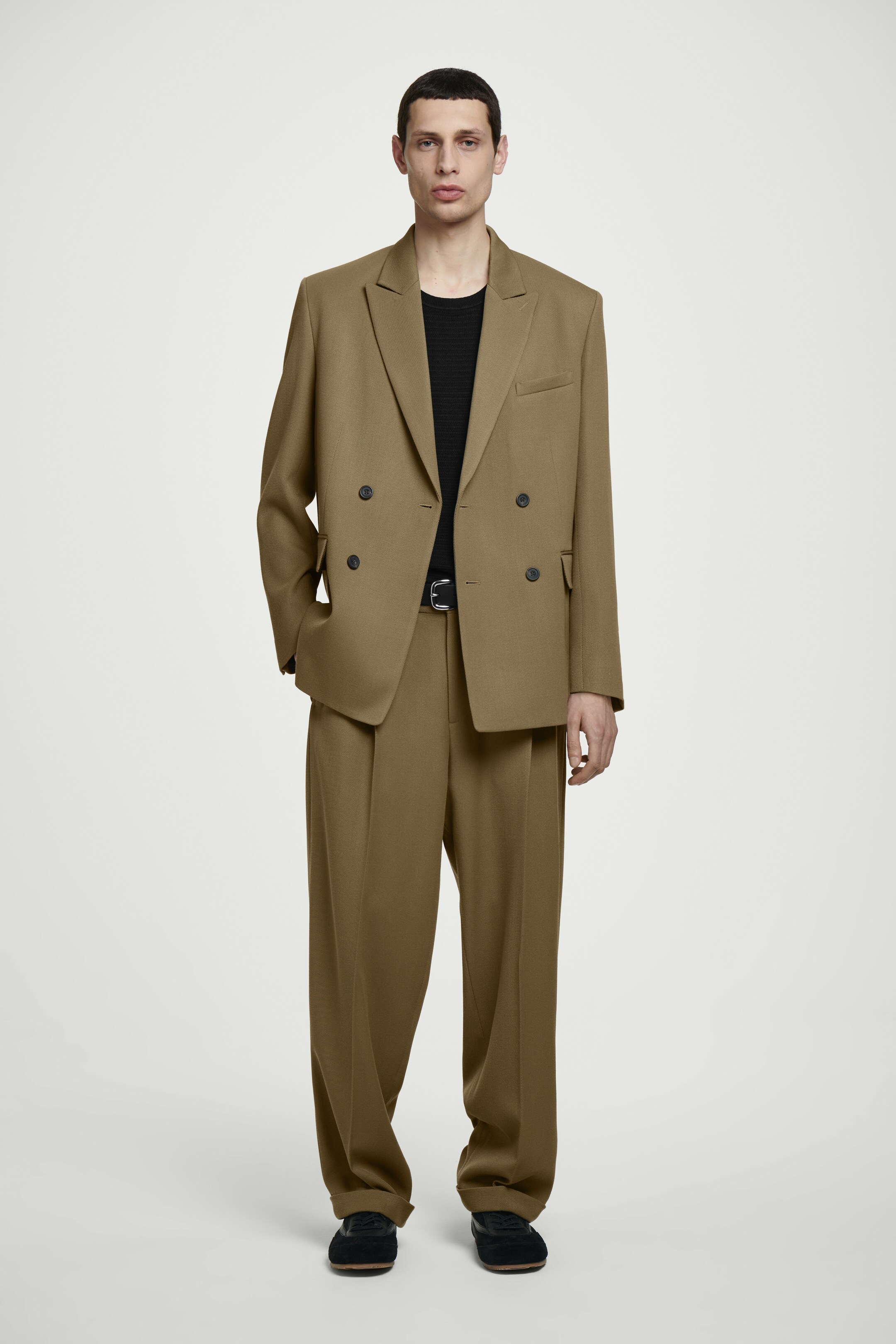 Ver imagem maior: TOP DE ALGODÃO TRICOTADO TEXTURIZADO - PRETO - HOMEM | H&M PT 2