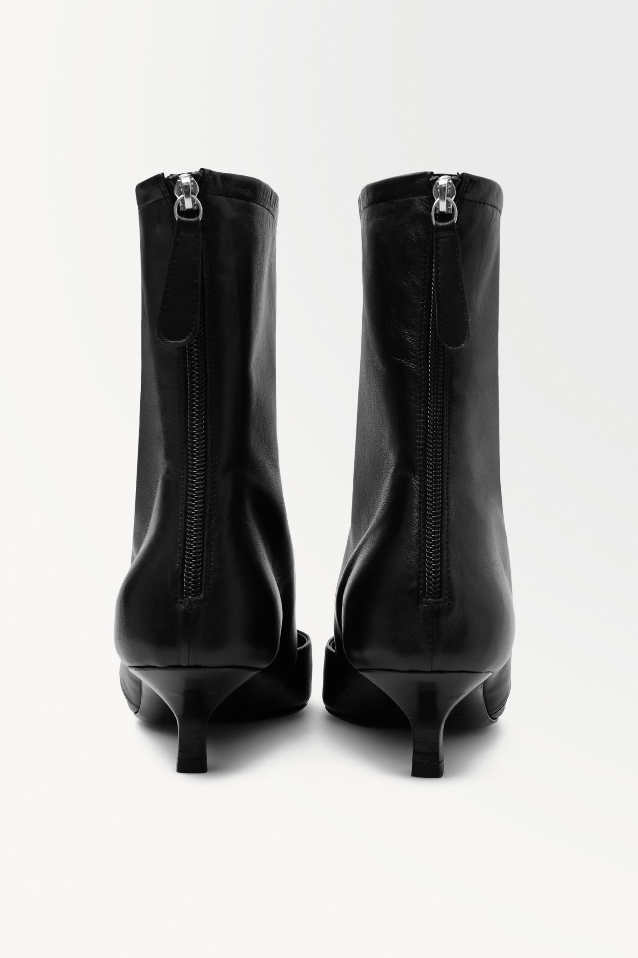 StillMedia/DescriptiveStillLife