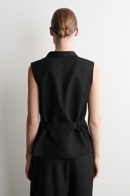 SHAWL-COLLAR BELTED LINEN-BLEND WAISTCOAT — BLACK 4