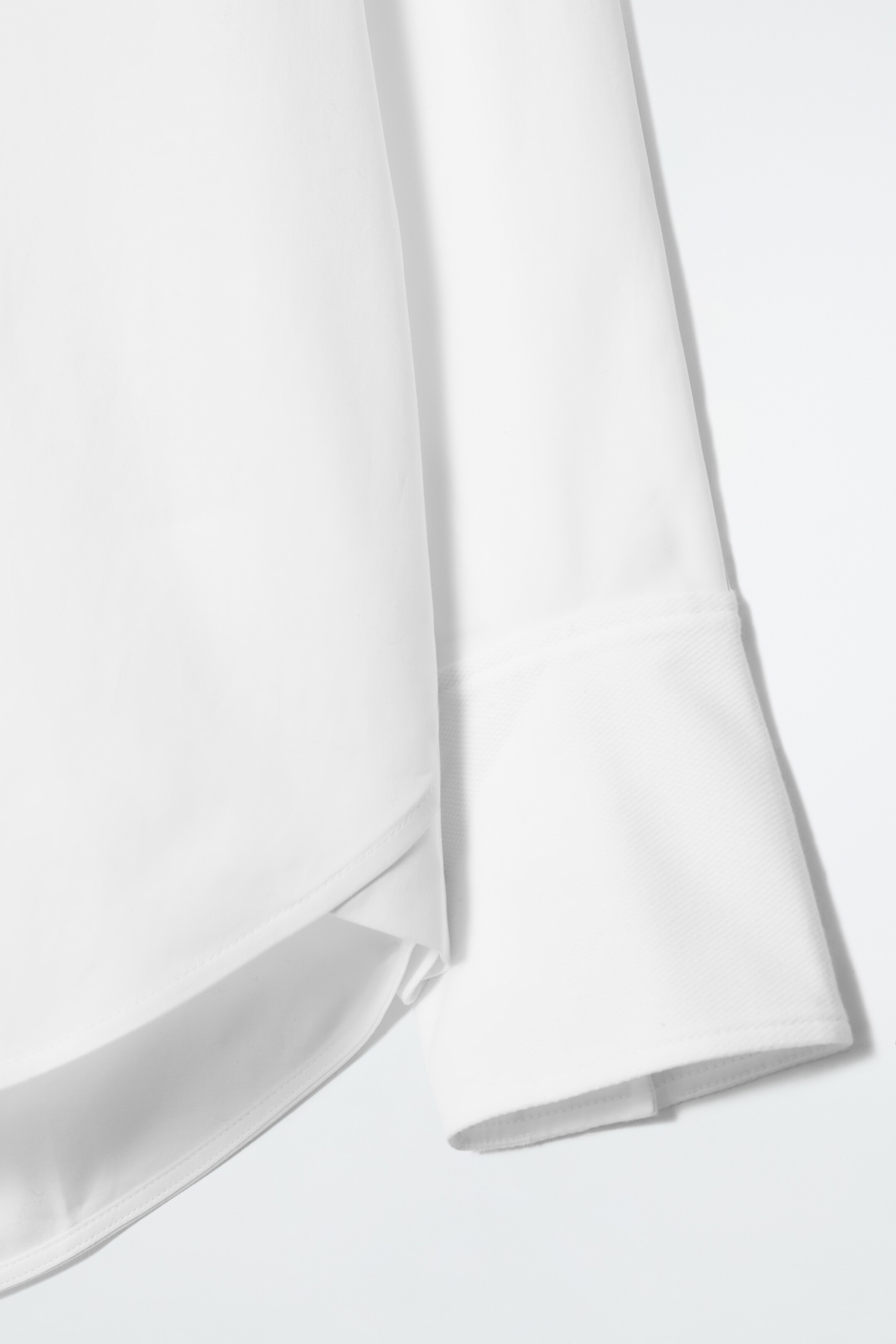 Größeres Bild ansehen: LOCKERES SMOKINGHEMD AUS BAUMWOLLE - WEISS - Ladies | H&M DE 9