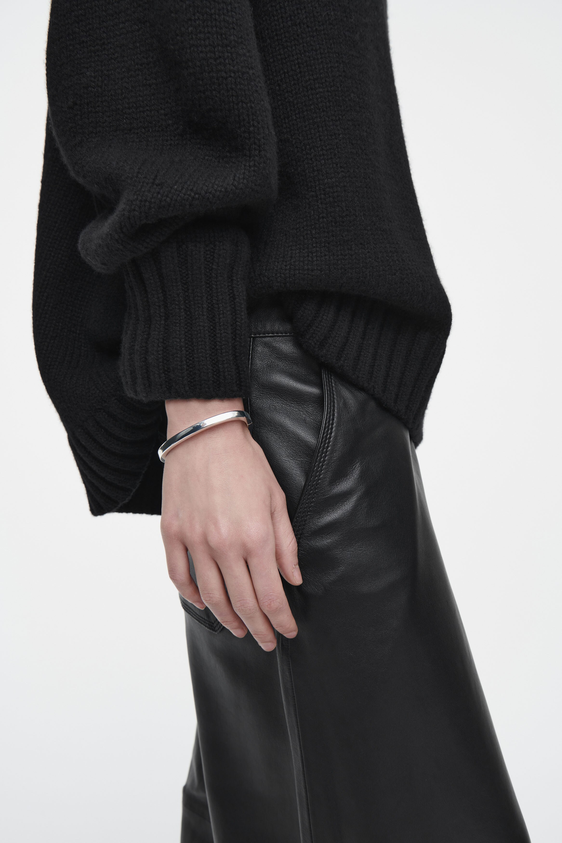 【L'Appartement】 で購入した bangle 極美品【L'Appartement/アパルトモン】18Kゴールド バングル