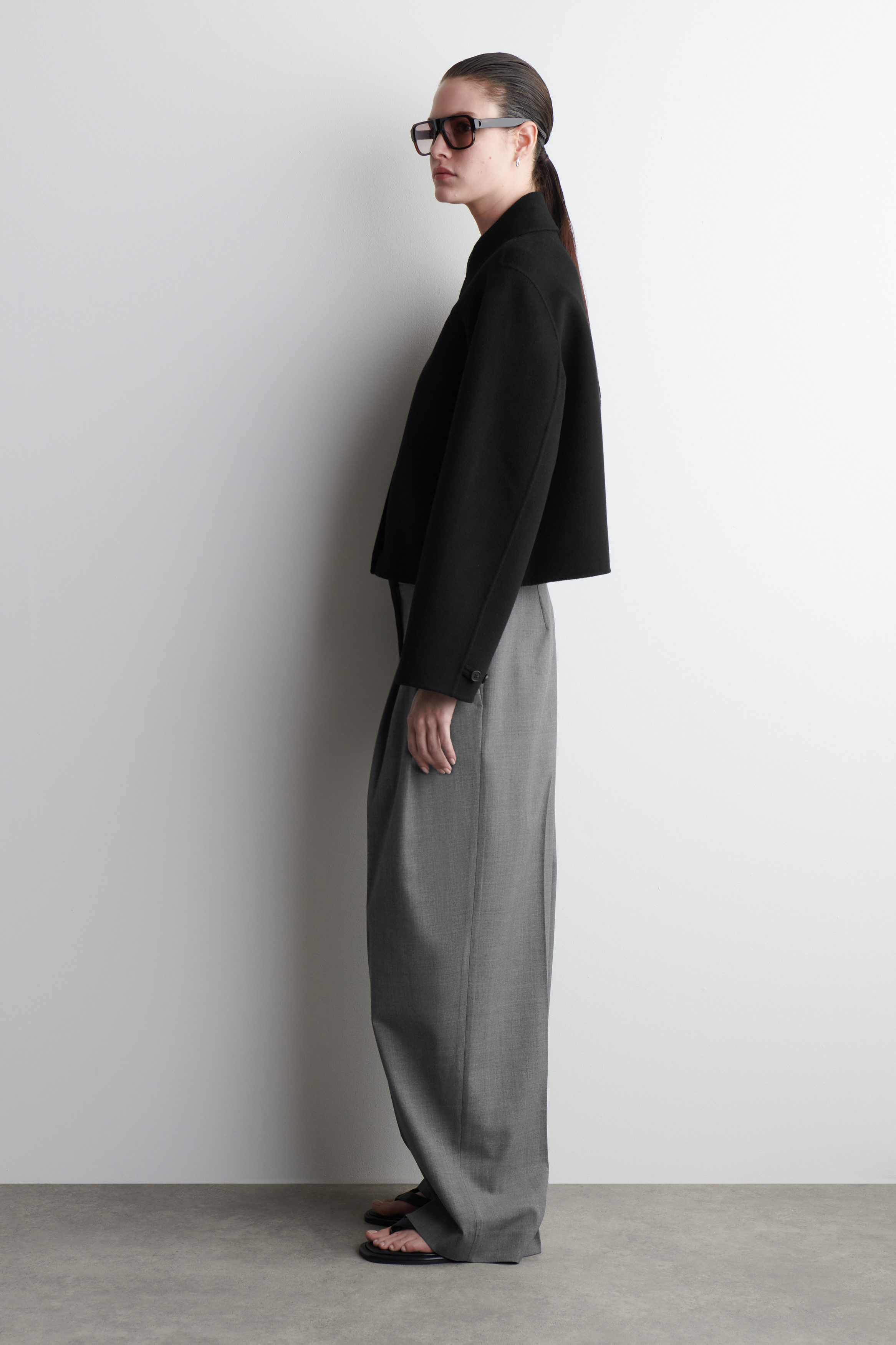 SHORT DOUBLE-FACED WOOL JACKET - BLACK | COS