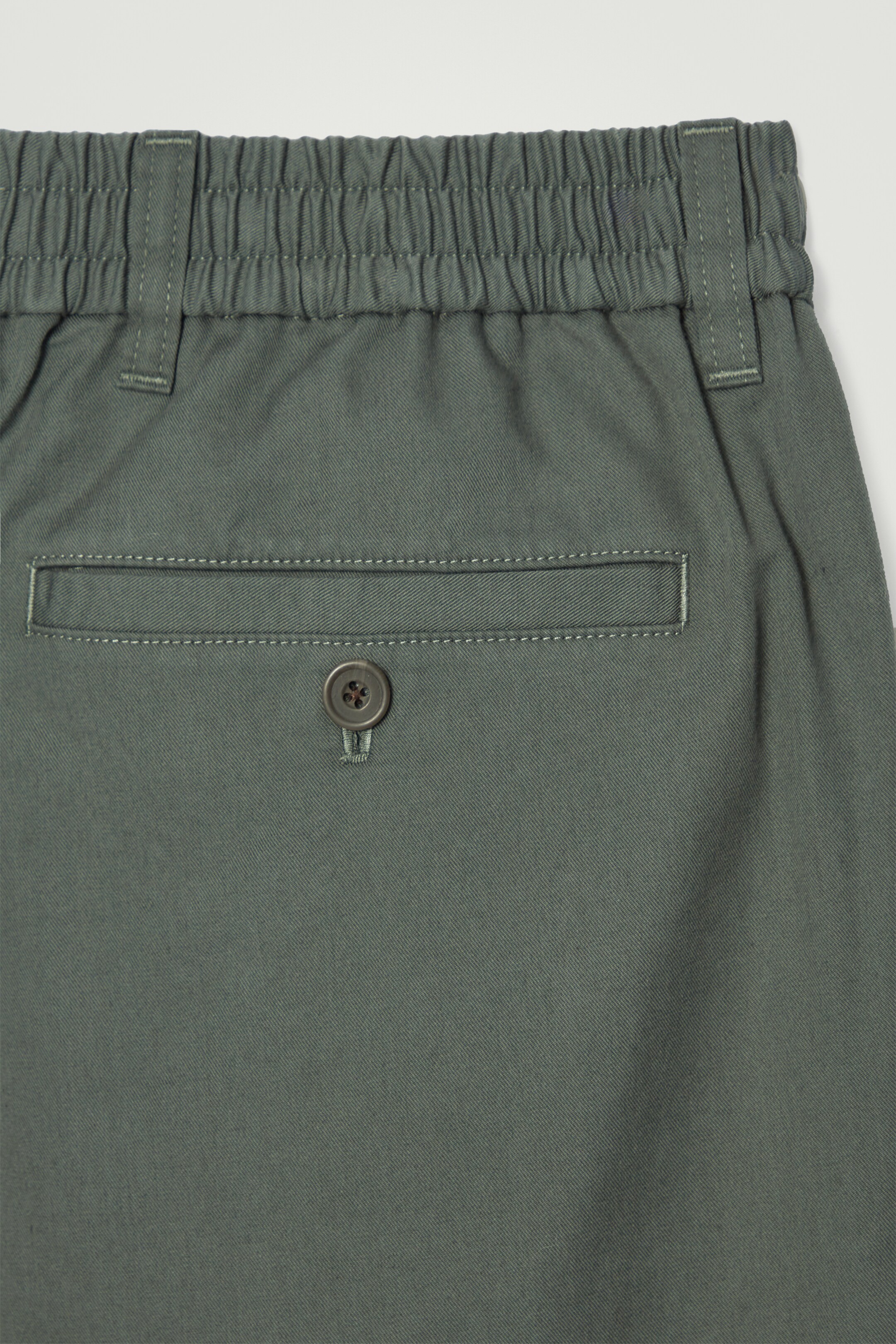 Ingrandisci l'immagine: TAPERED ELASTICATED TROUSERS - GREEN - UOMO | H&M CH 2
