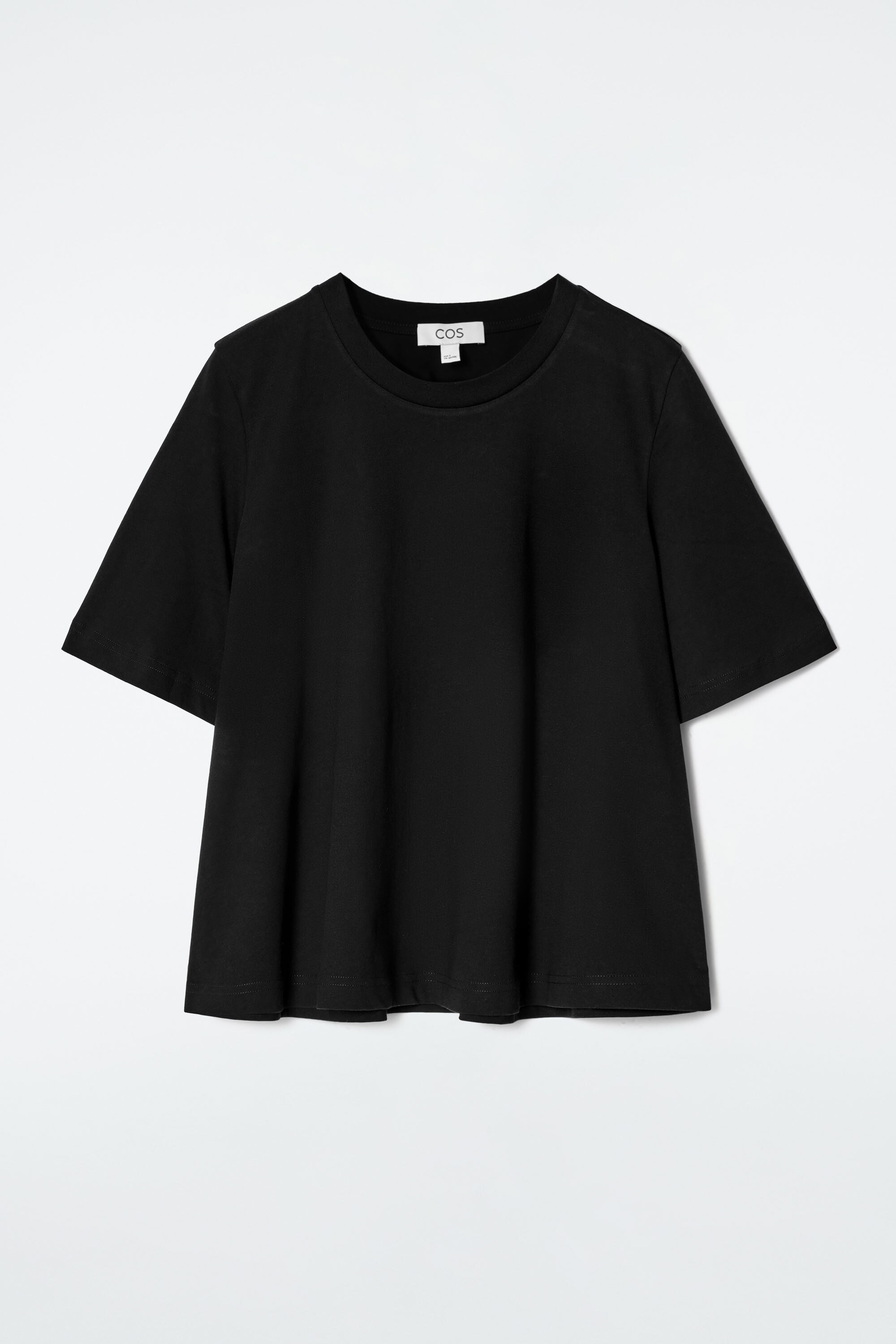 RELAXED TRAPEZE T-SHIRT - BLACK | COS