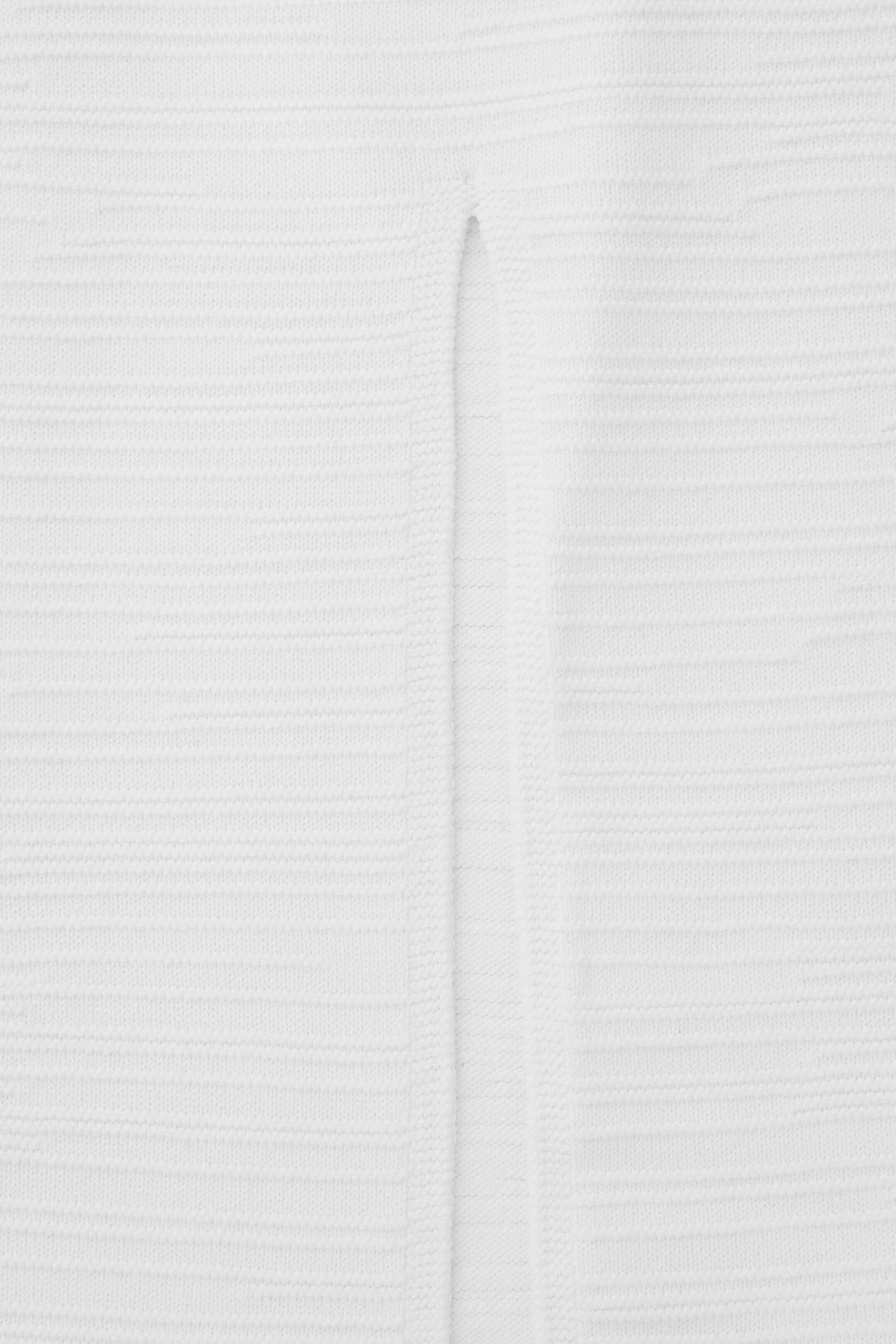 Näytä suurempi kuva: TEXTURED PENCIL SKIRT - WHITE - NAISET | H&M FI 2