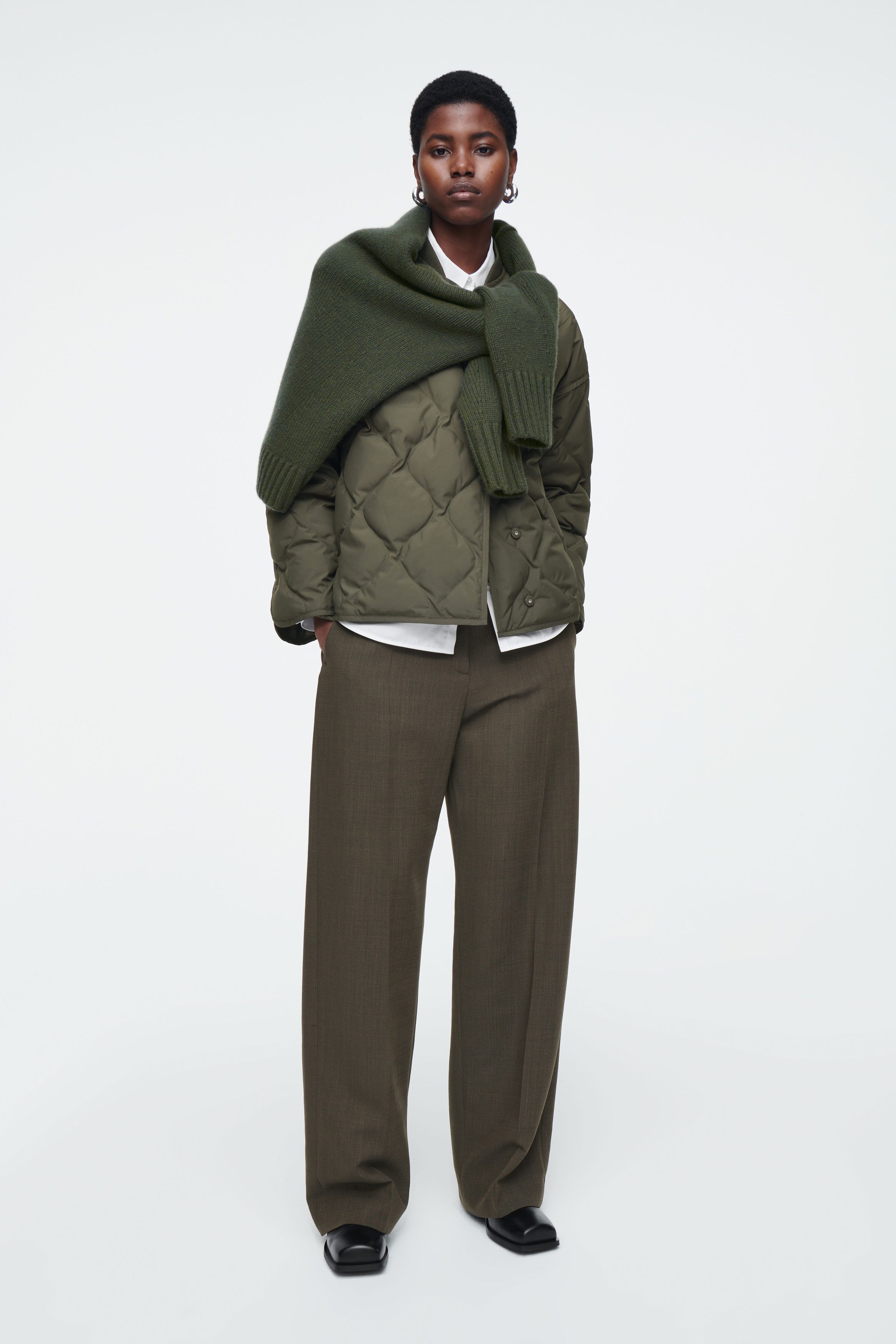 OVERSIZED QUILTED JACKET - DARK KHAKI | COS