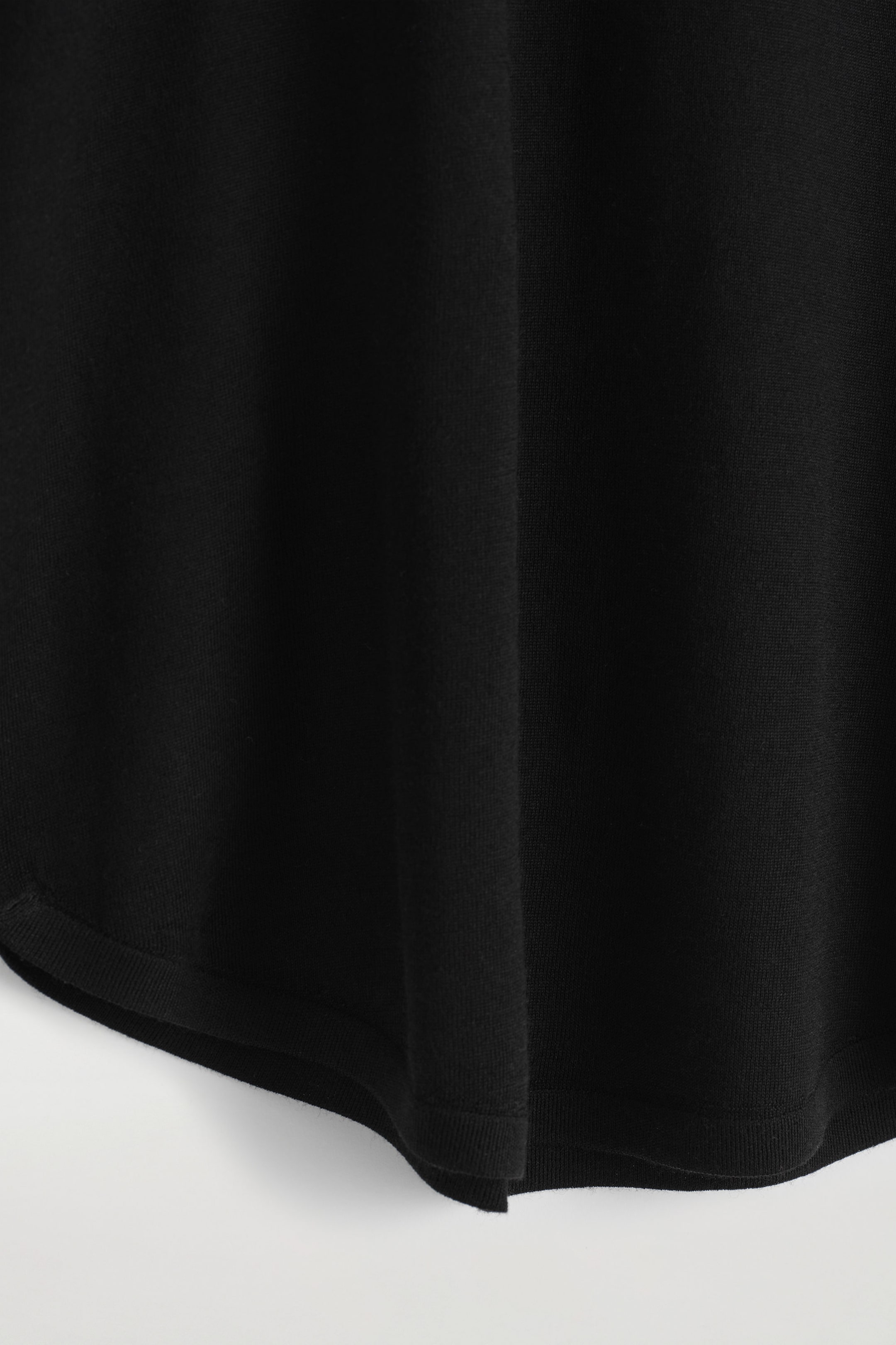 StillMedia/DescriptiveDetail