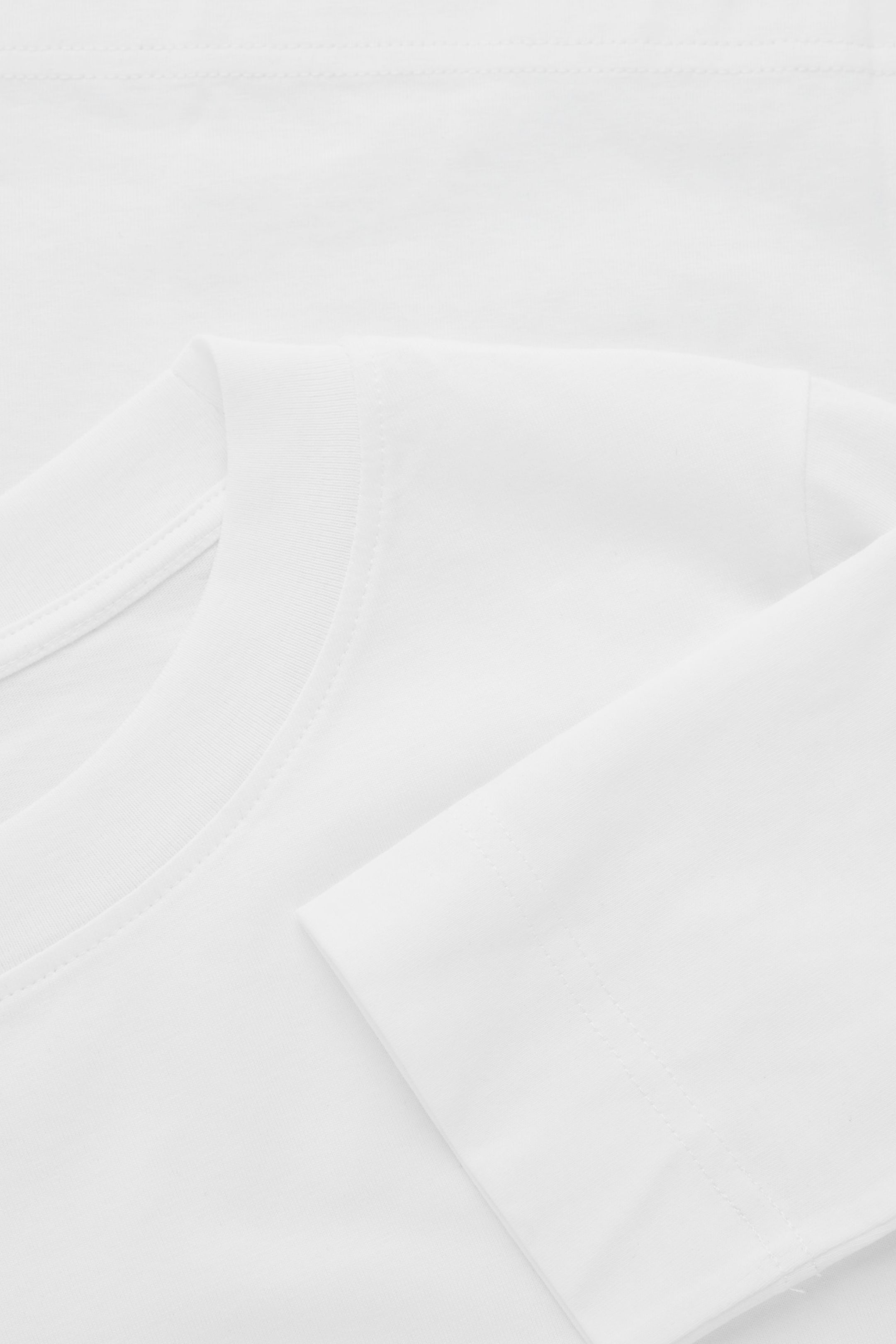 StillMedia/DescriptiveDetail