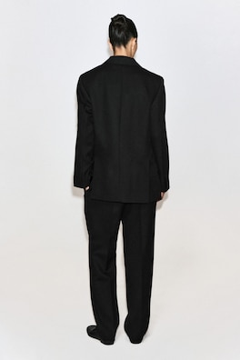 WAISTED TAILORED WOOL BLAZER — CARBON 5