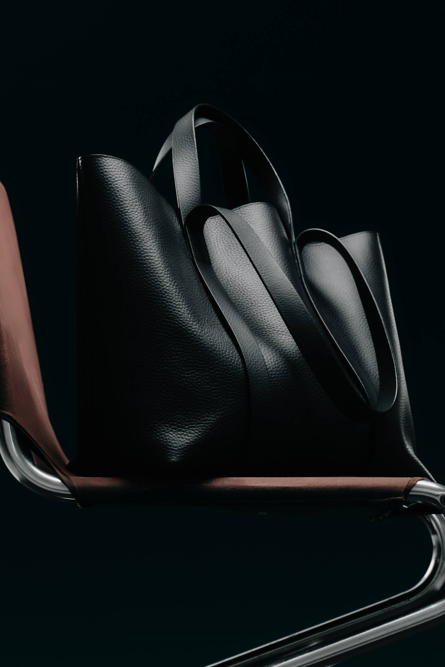 תיק טוט - עור - שחור - 6