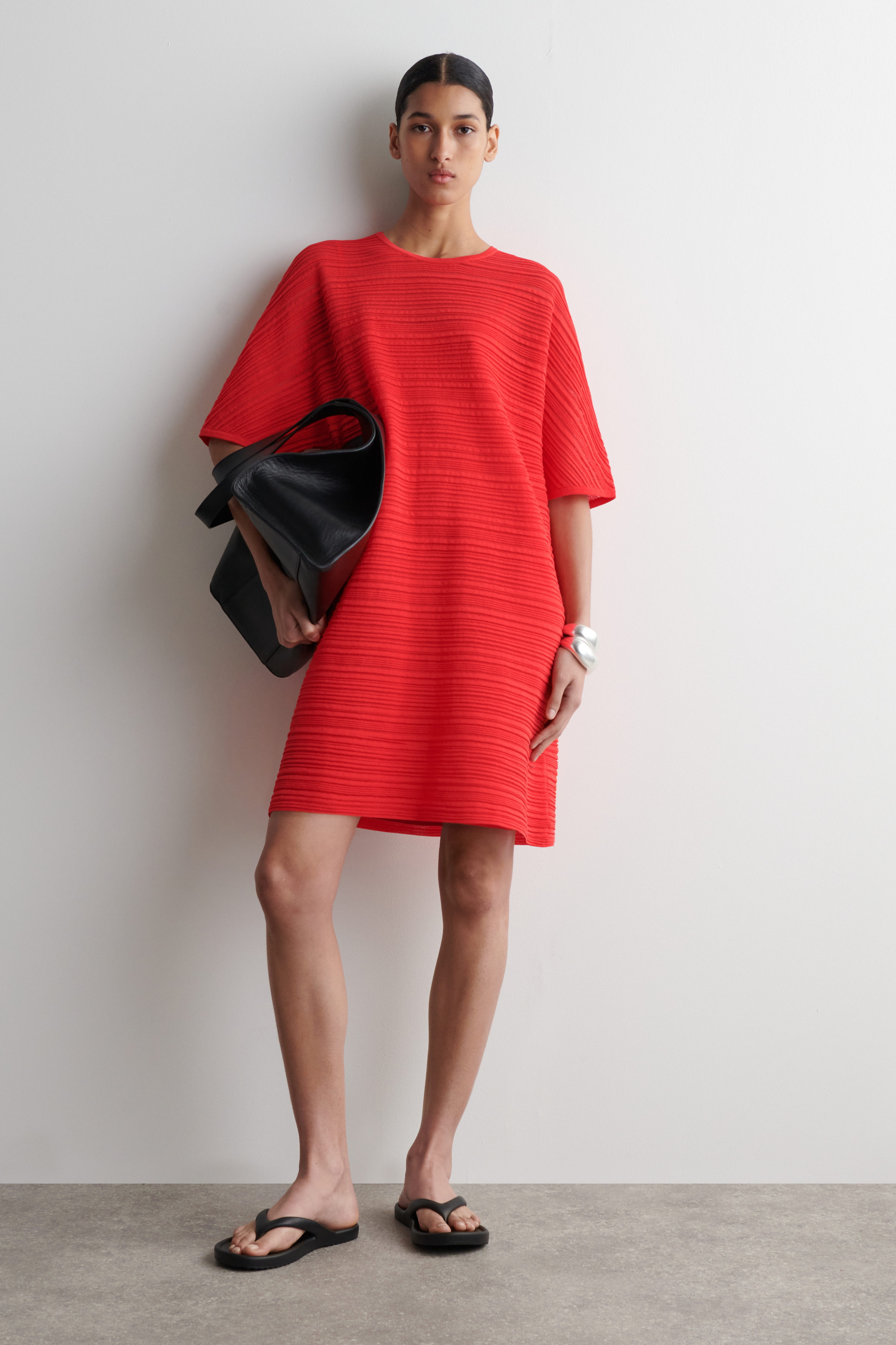 ワンピース [SCULPTOR] Pleated Knit Mini Dress Red SC24S301RD 8f3f5c894663828aa23753393074d3