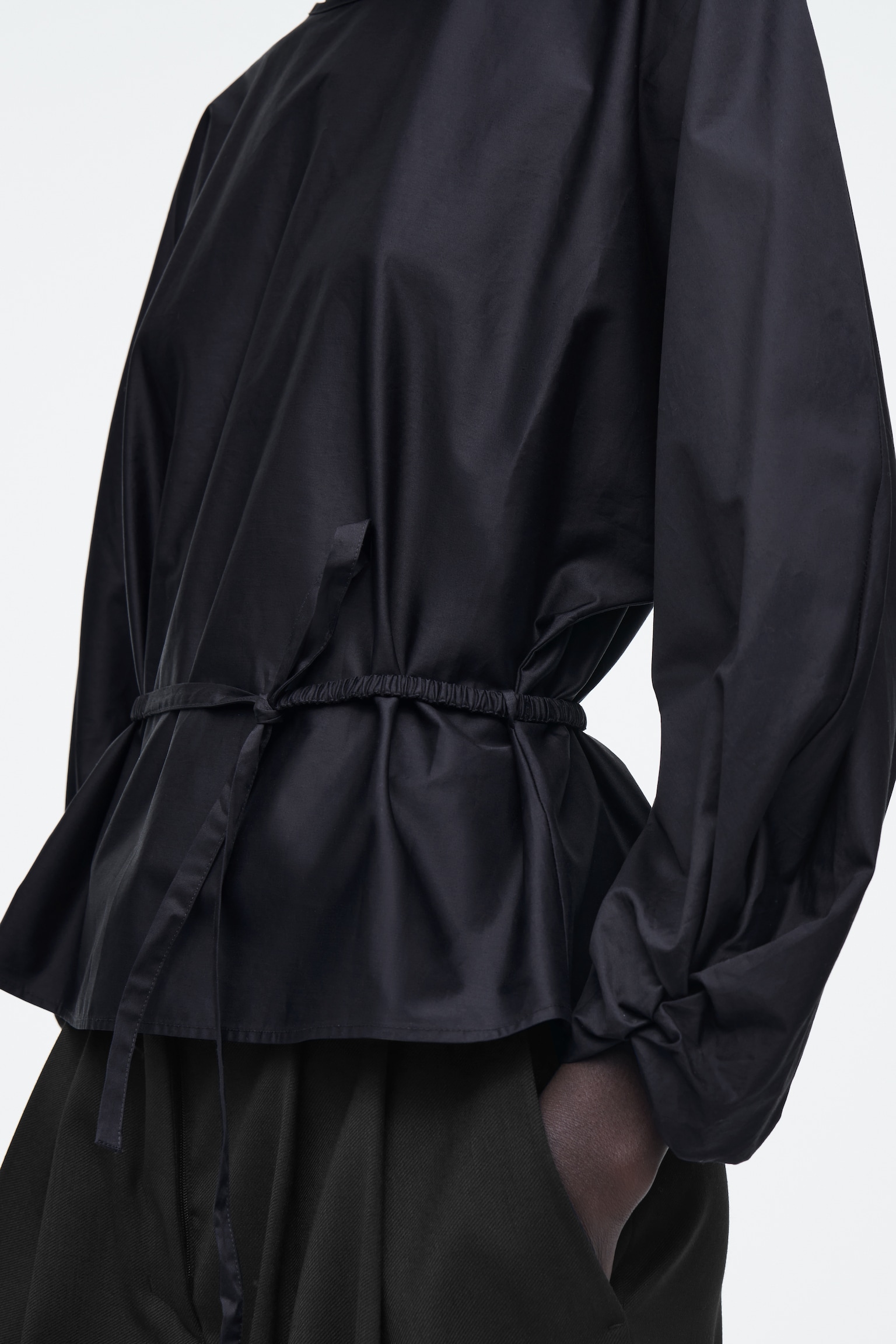DRAWSTRING PEPLUM BLOUSE - NAVY/RED - 3
