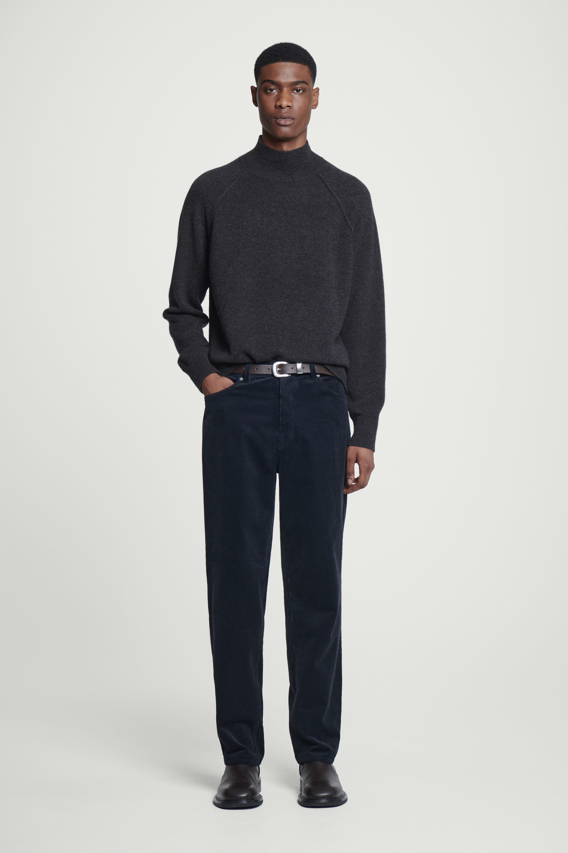 PURE CASHMERE FUNNEL-NECK JUMPER