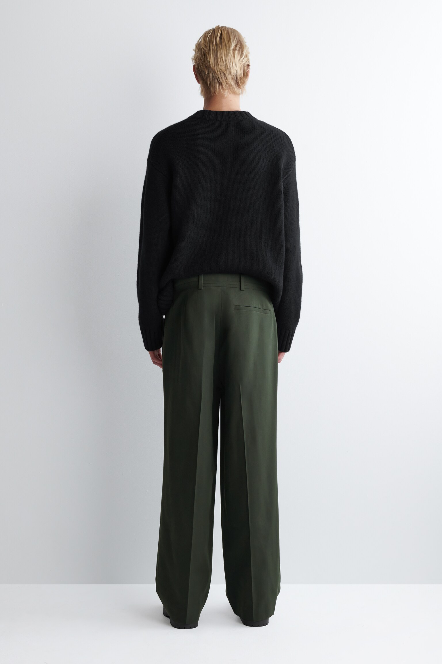PANTALON LARGE PLISSÉ - VERT FONCÉ/BEIGE CLAIR - 6