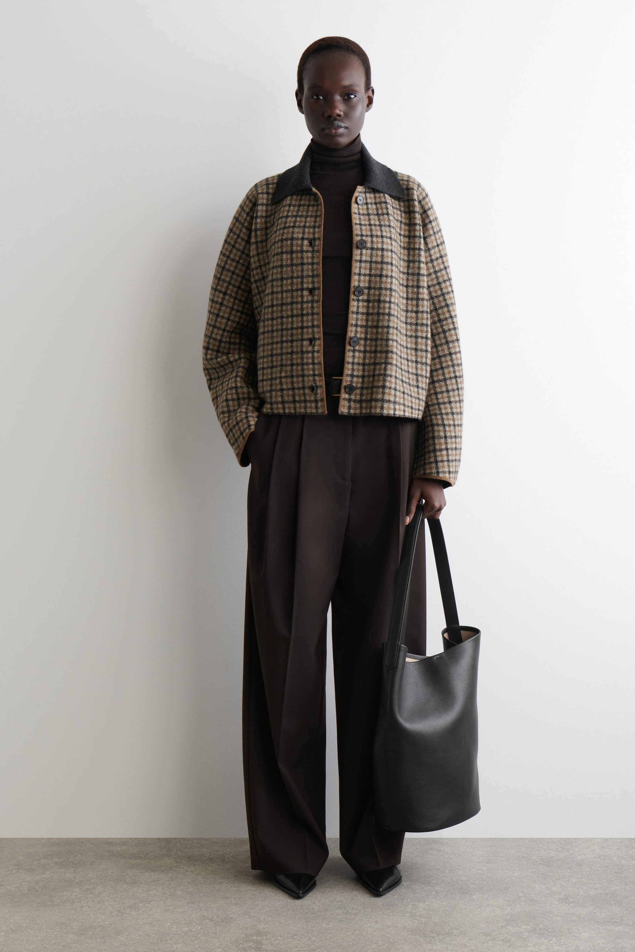 PARADIGM TOTE BAG - LEATHER