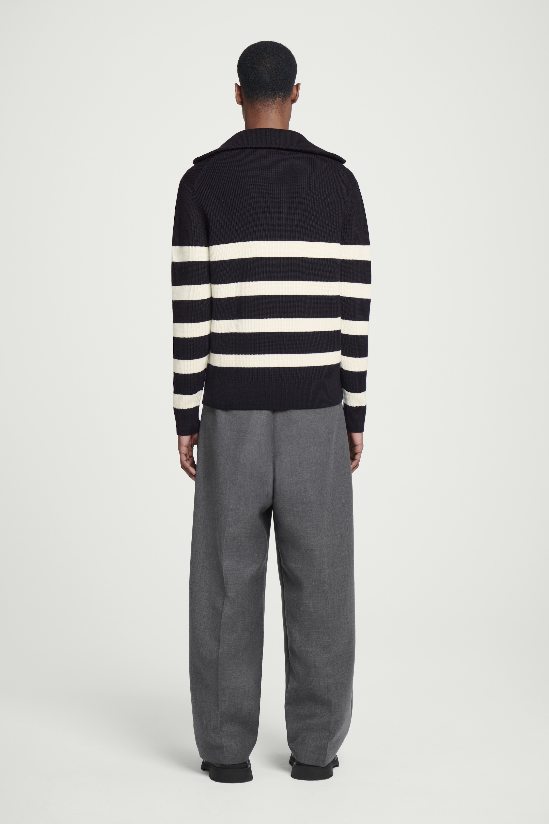 View larger image: MERINO WOOL HALF-ZIP JUMPER - BLACK / CREAM / STRIPED - Men | H&M GB 4