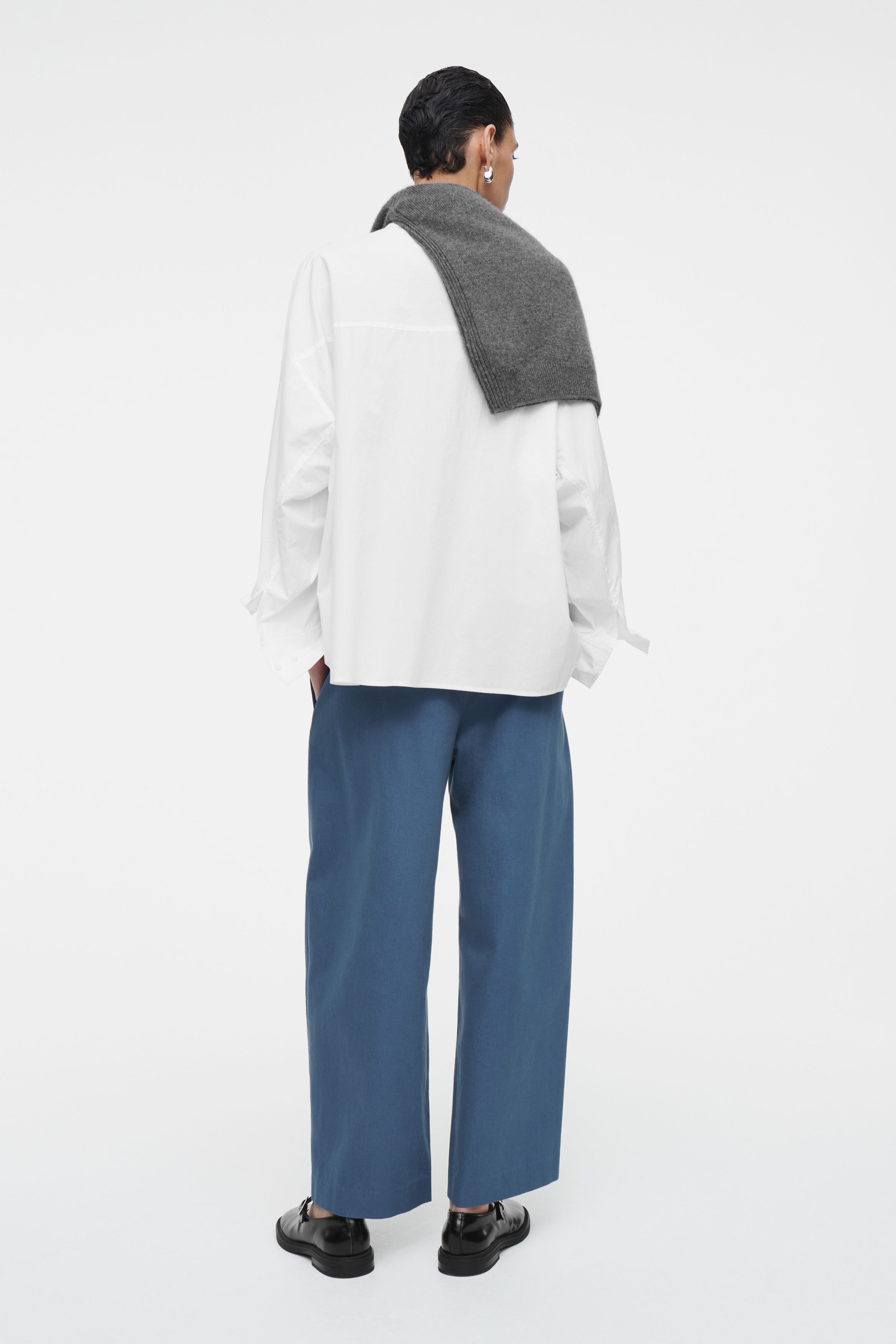 最終限定値下げCOS |Pleated Barrel-Leg Chinos COS Pleated Barrel-Leg Chinos | endource