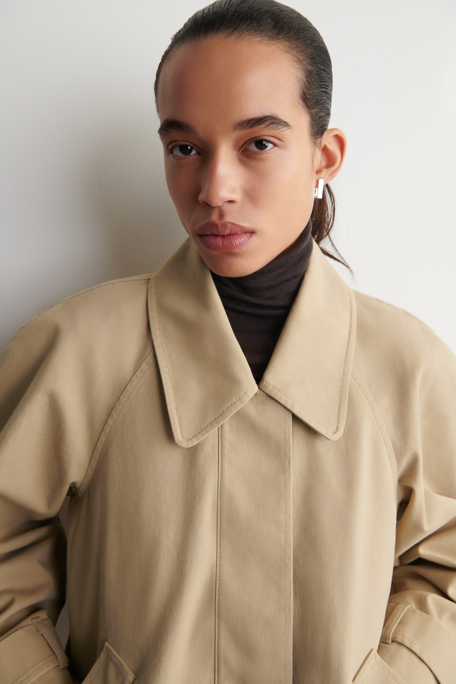 ROUNDED COTTON BLOUSON JACKET - בז' - 7