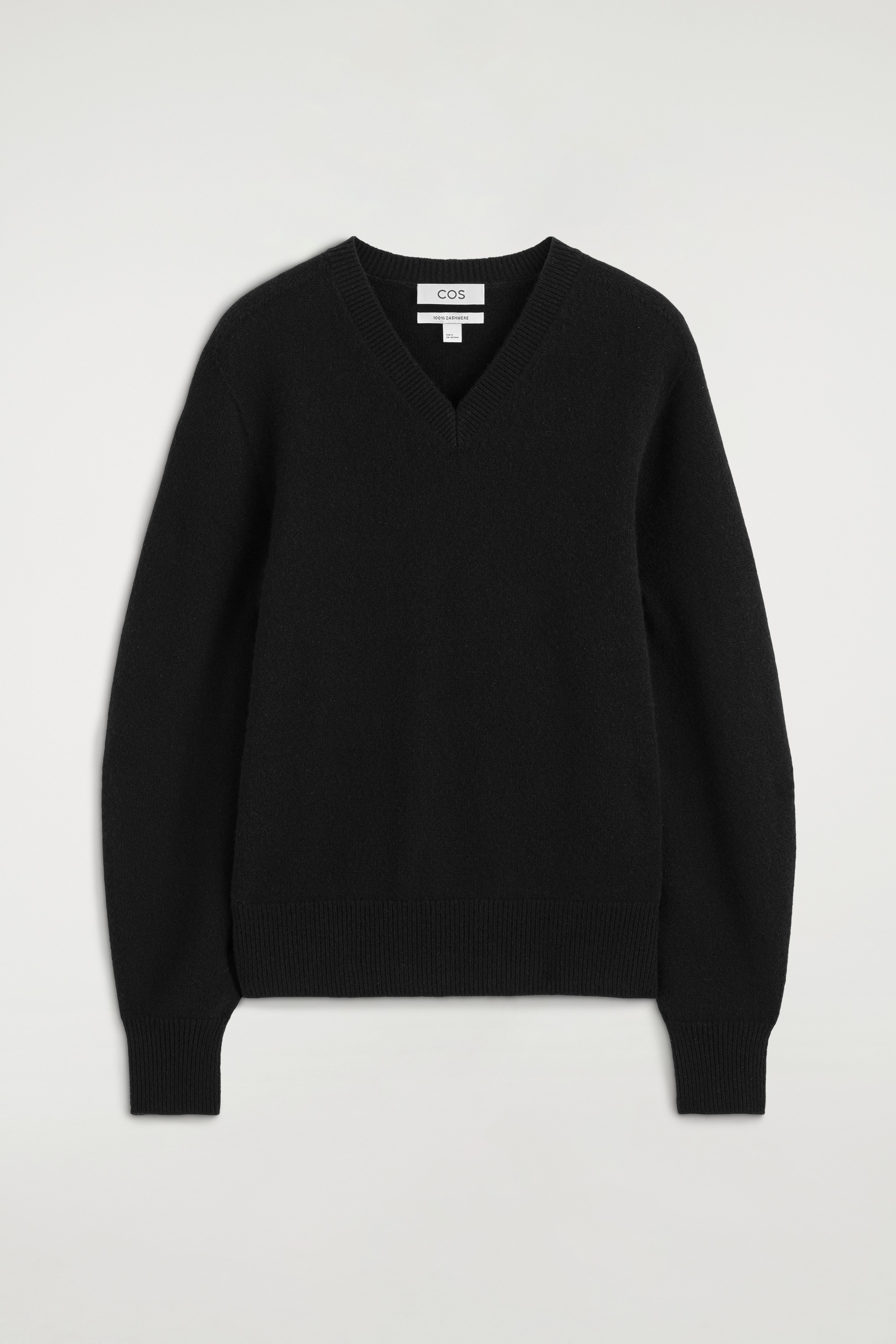 SCULPTED CASHMERE V-NECK JUMPER - SORT