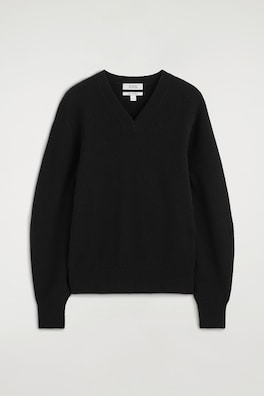 SCULPTED PURE CASHMERE V-NECK SWEATER — BLACK 8