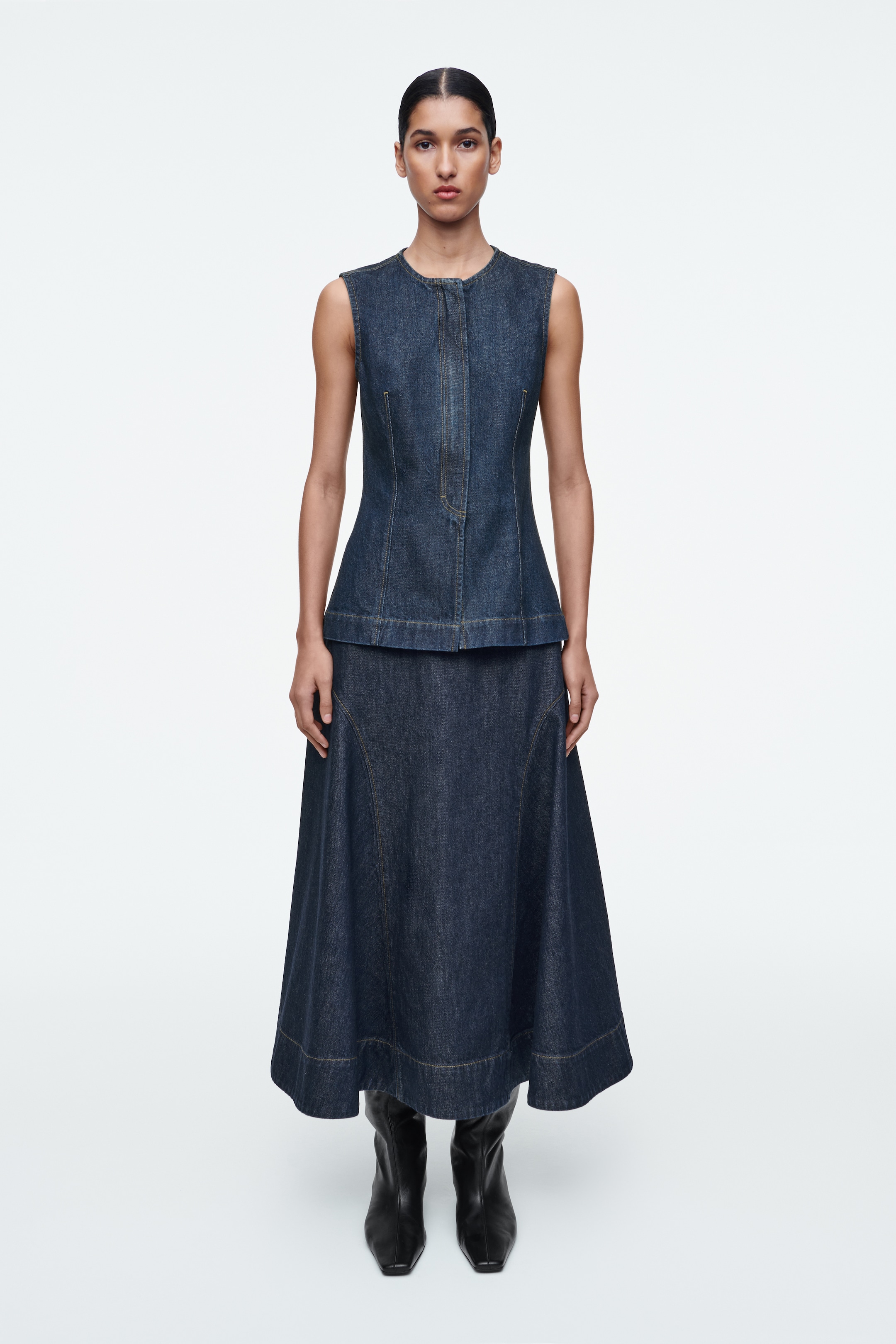 Ingrandisci l'immagine: SLEEVELESS DENIM TOP - RAW INDIGO - DONNA | H&M CH 3