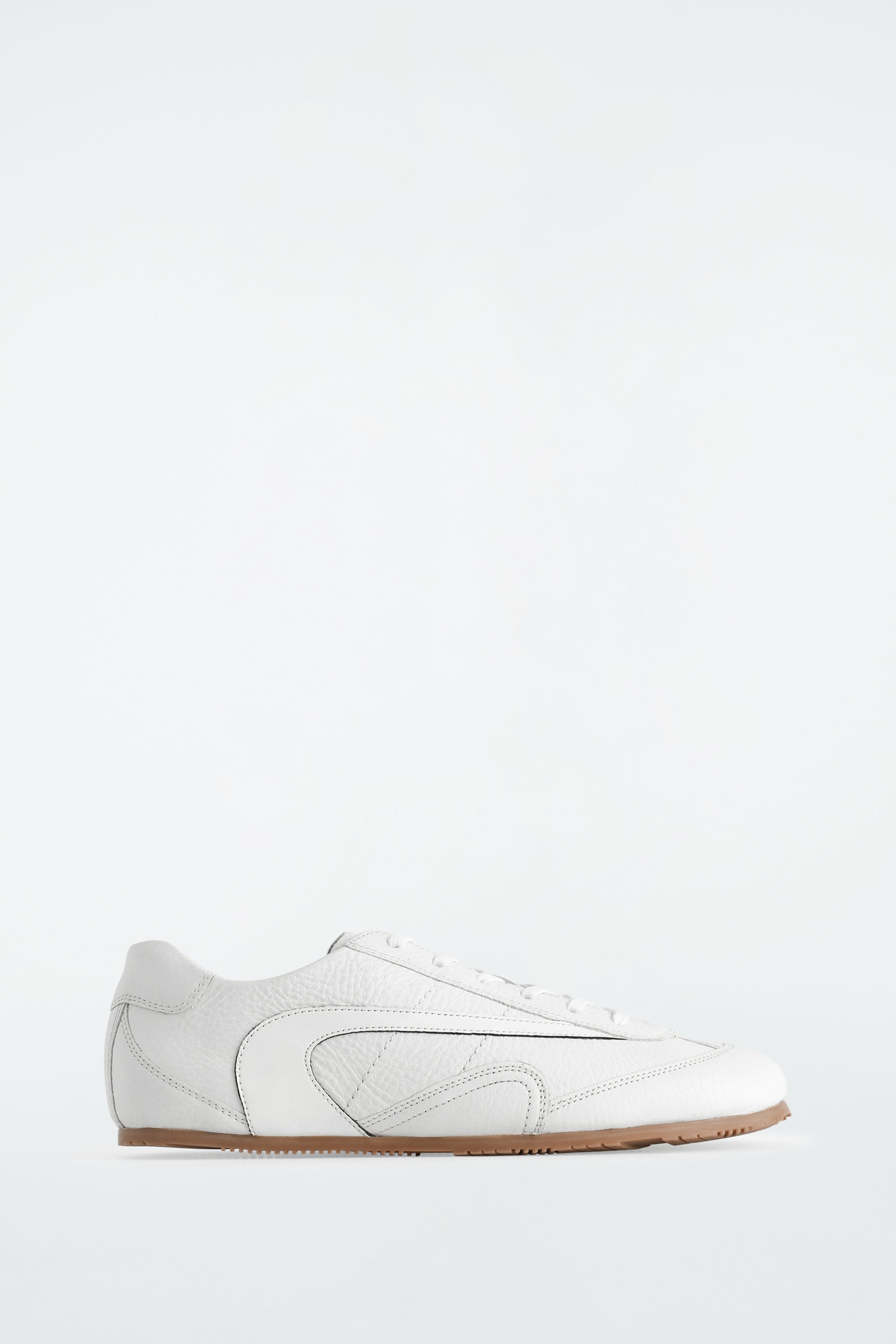 MINIMAL LEATHER TRAINERS