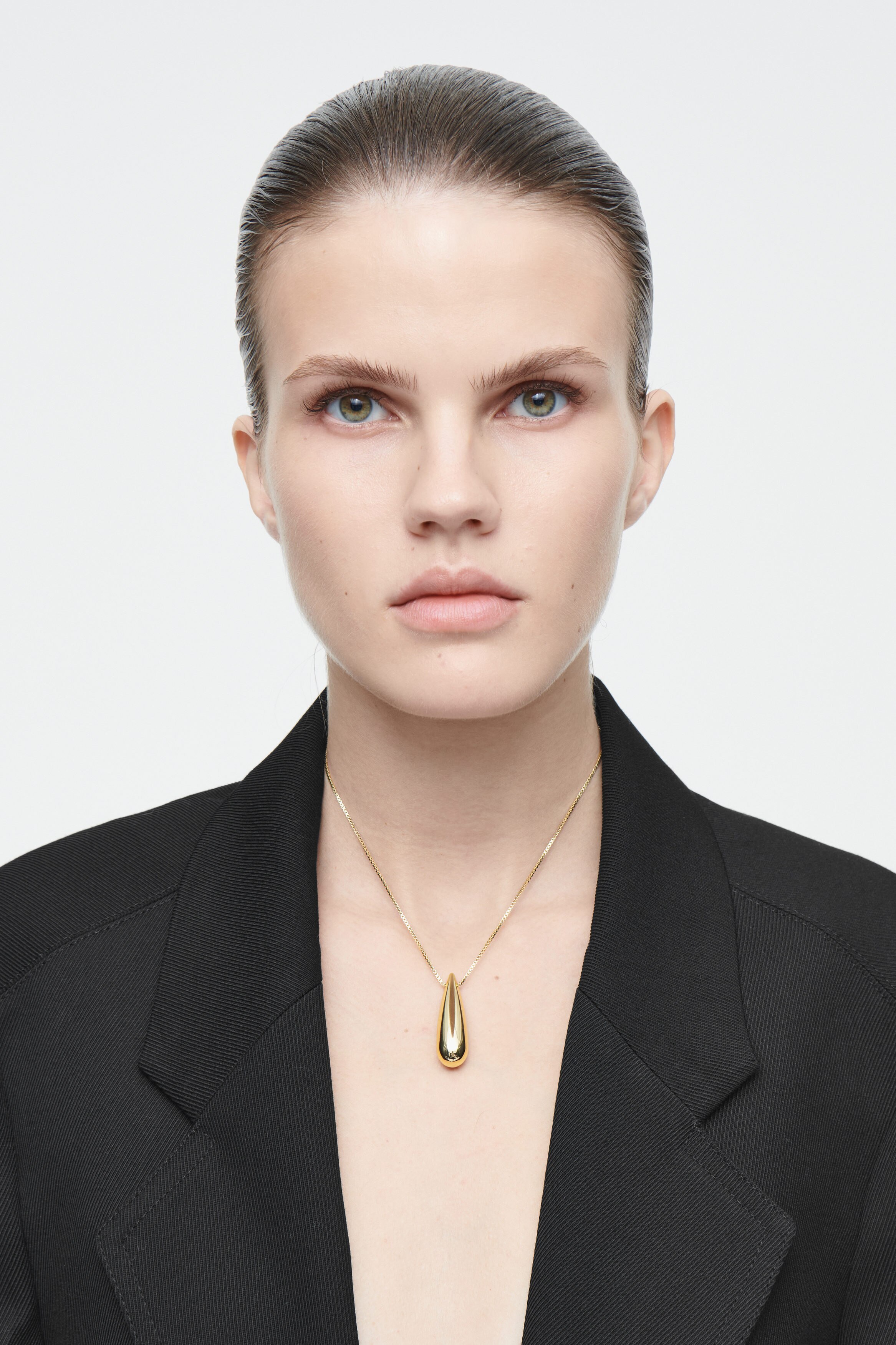 ◇Hei◇ droplet pendant necklace [正規品/関税込] DROPLET PENDANT NECKLACE - GOLD | COS