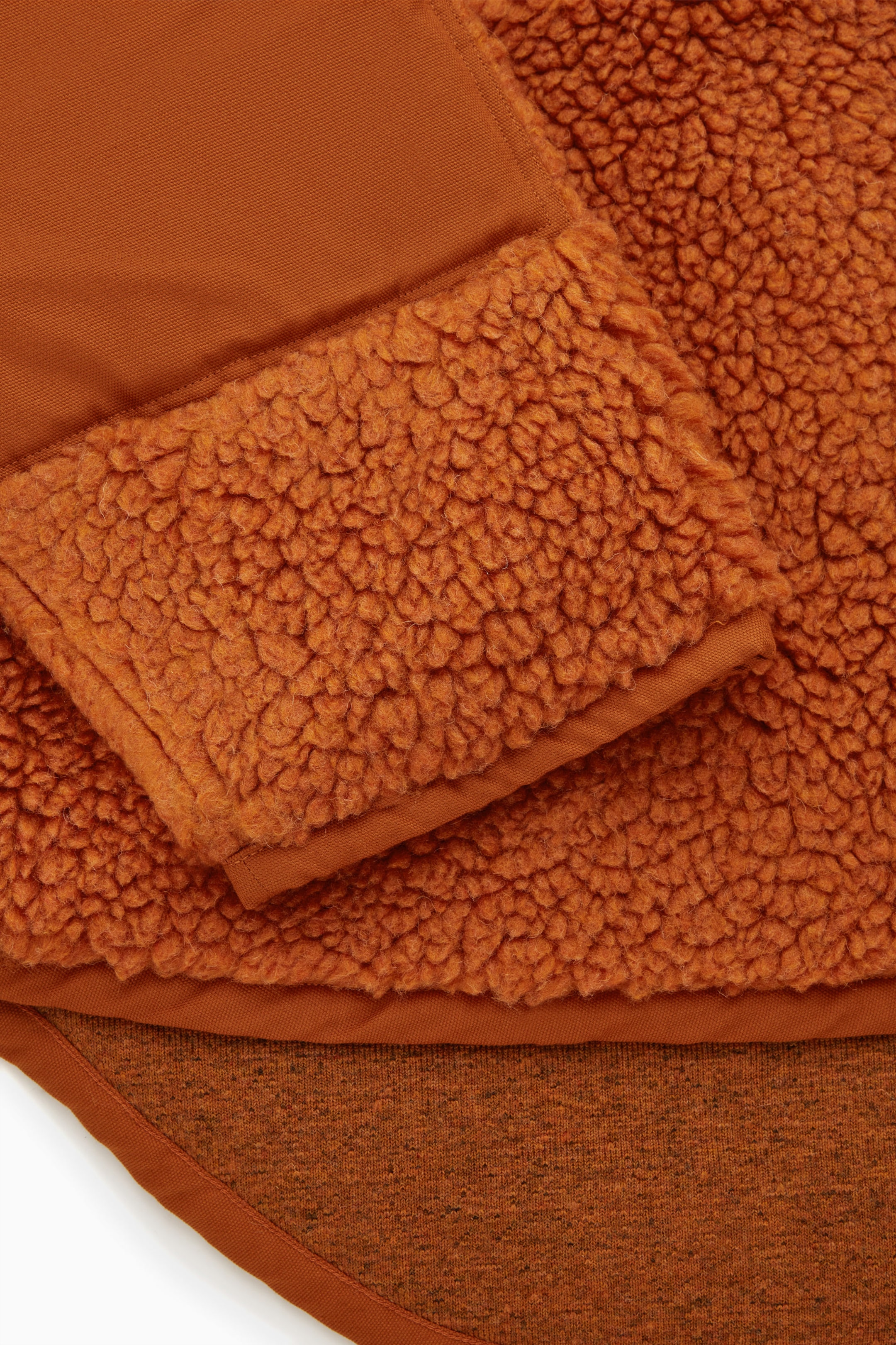 StillMedia/DescriptiveDetail