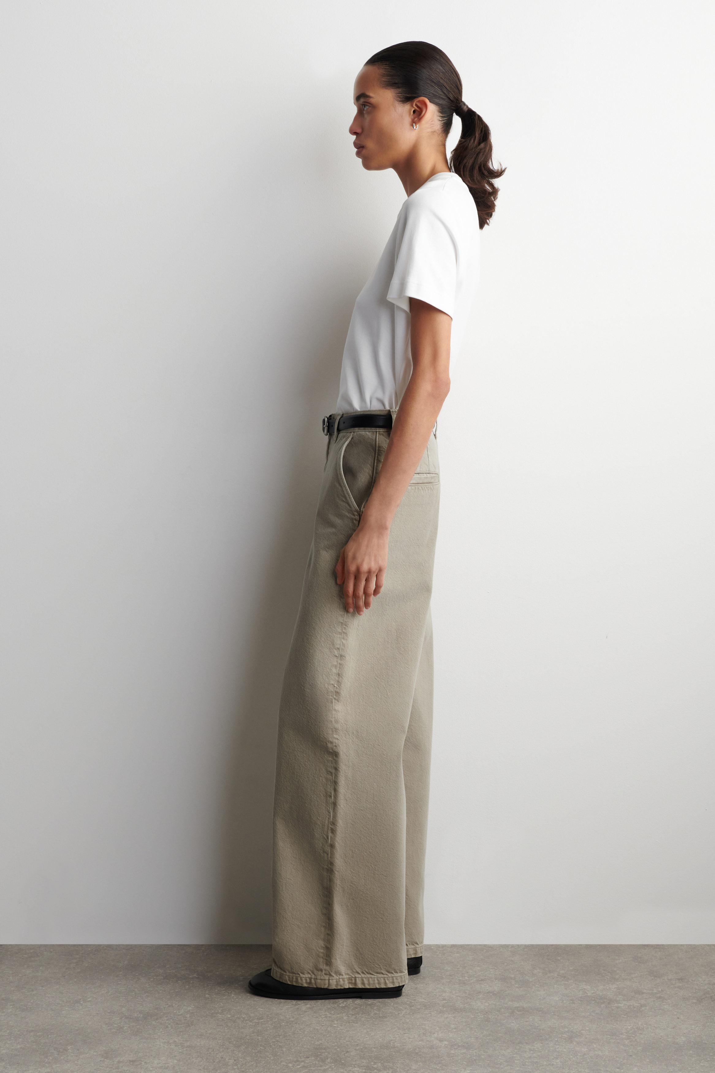 WIDE-LEG DENIM TROUSERS - GREY | COS
