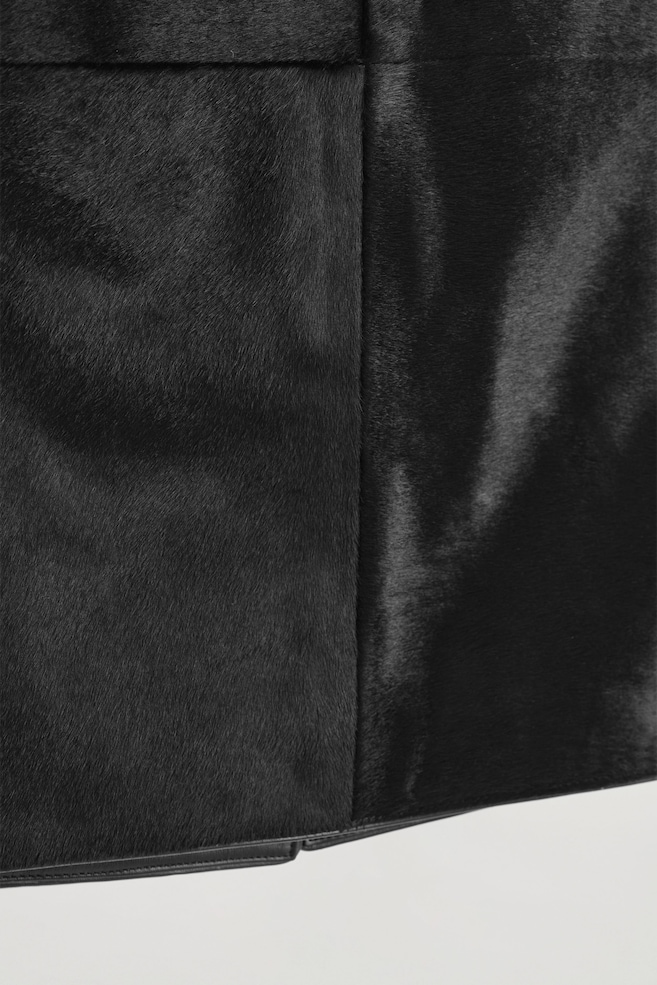 PONY HAIR-EFFECT LEATHER MIDI SKIRT — BLACK