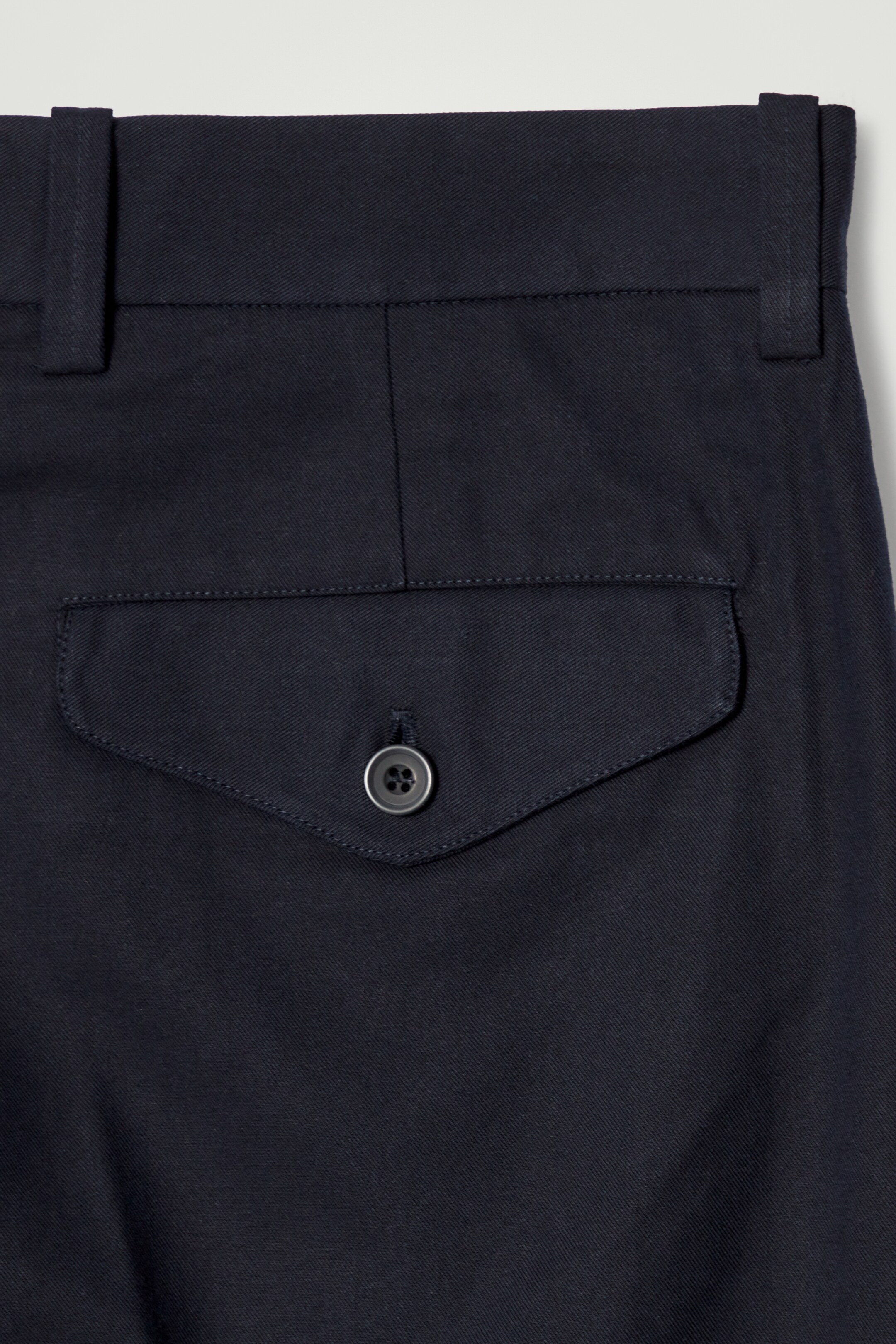 View larger image: RELAXED PLEATED COTTON TAPERED TROUSERS - NAVY - Men | H&M GB 8