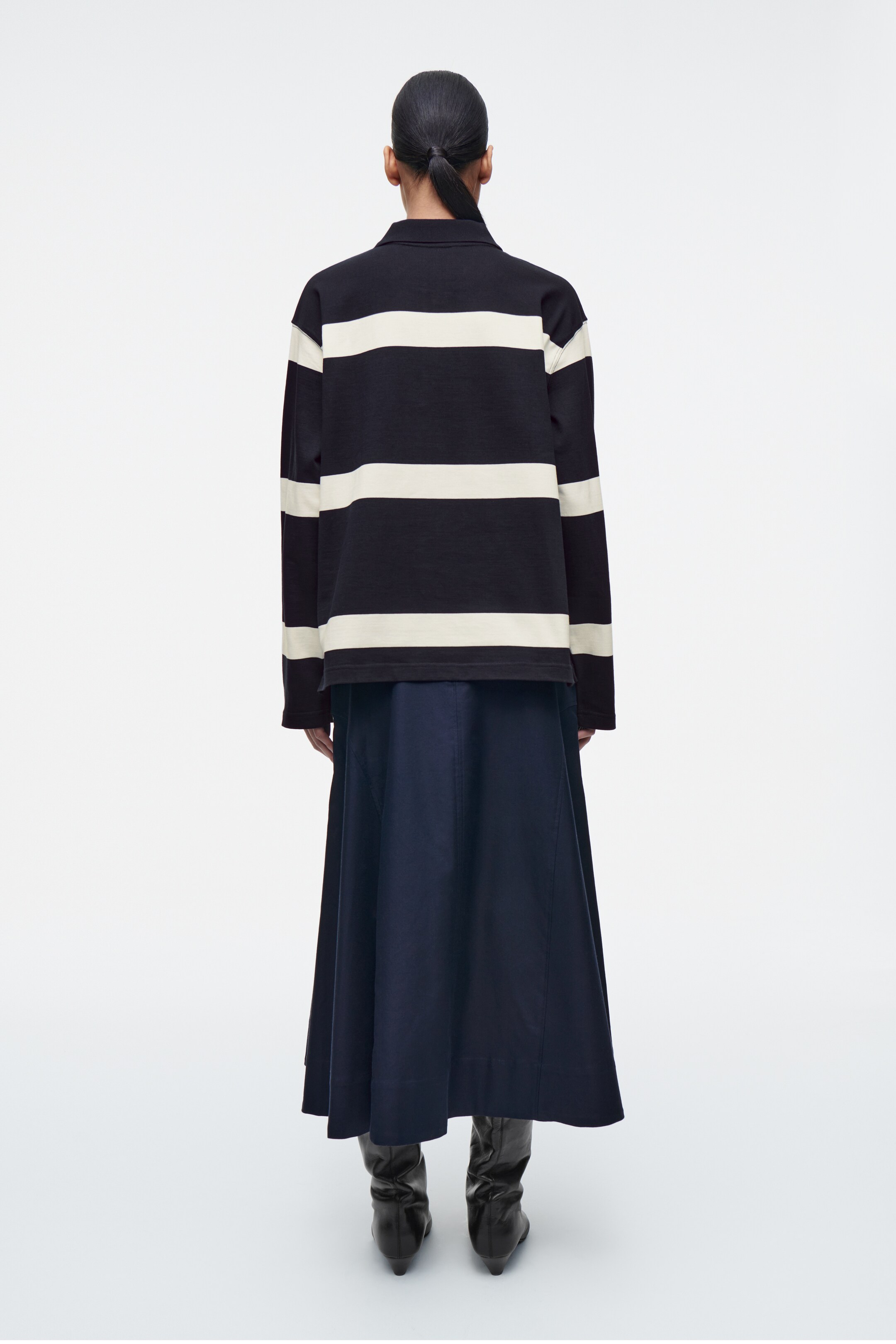 Vezi imaginea mai mare: CĂMAȘĂ POLO CU MÂNECI LUNGI ȘI DUNGI, LEJERĂ - BLEUMARIN / CU DUNGI - FEMEI | H&M RO 3