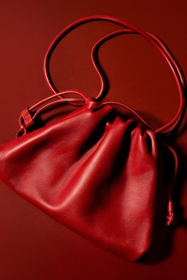 MINI CAVATELLI CLUTCH BAG - LEATHER — RED 6