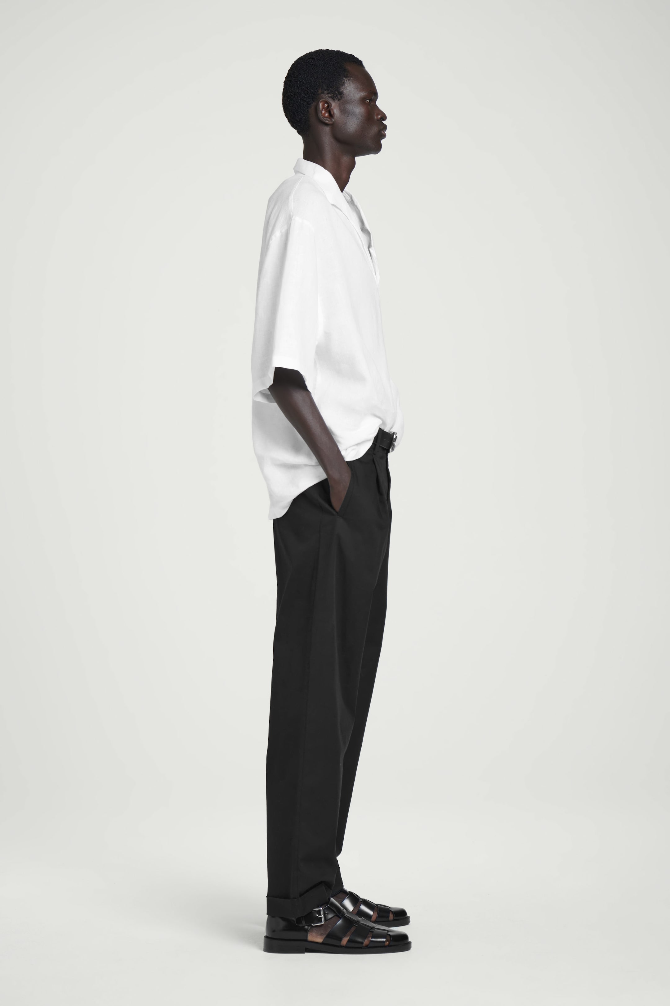 OPEN-COLLAR LINEN SHIRT