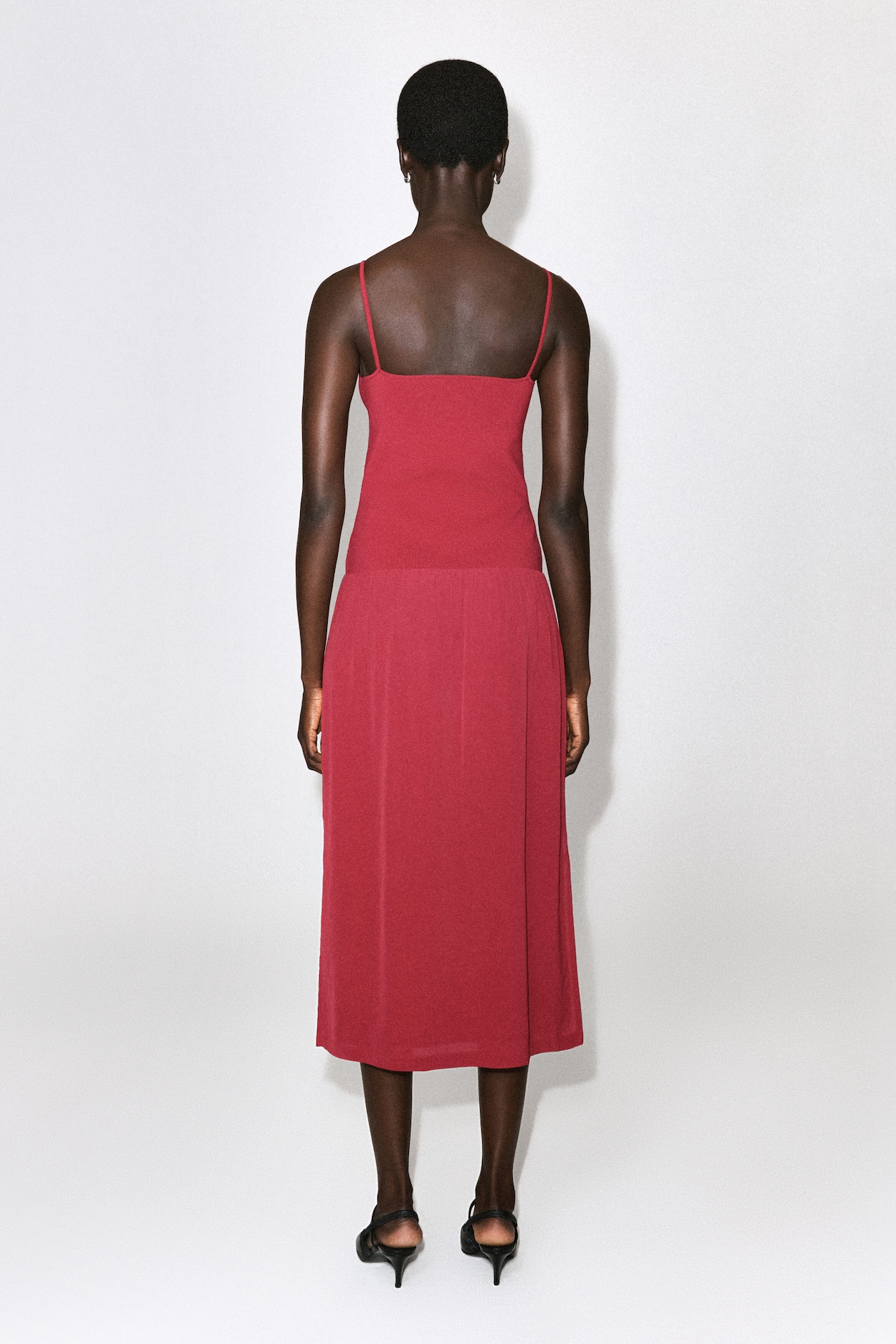 CONTRAST-PANEL MAXI DRESS — RED