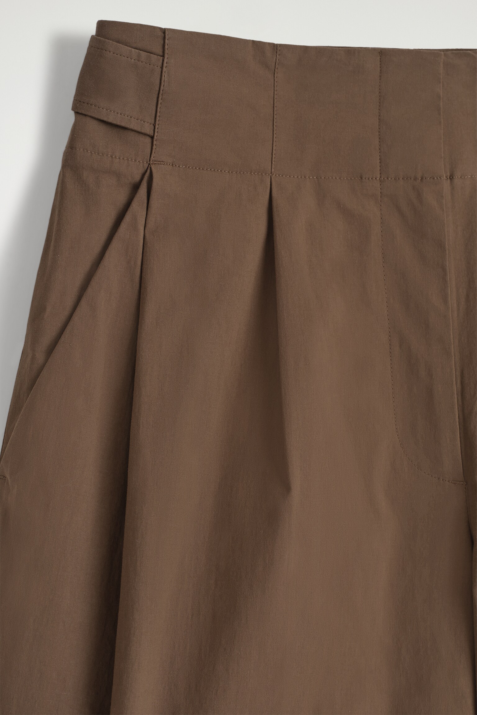 PANTALON COURT BARREL EN COTON - BRUN/BLANC - 8