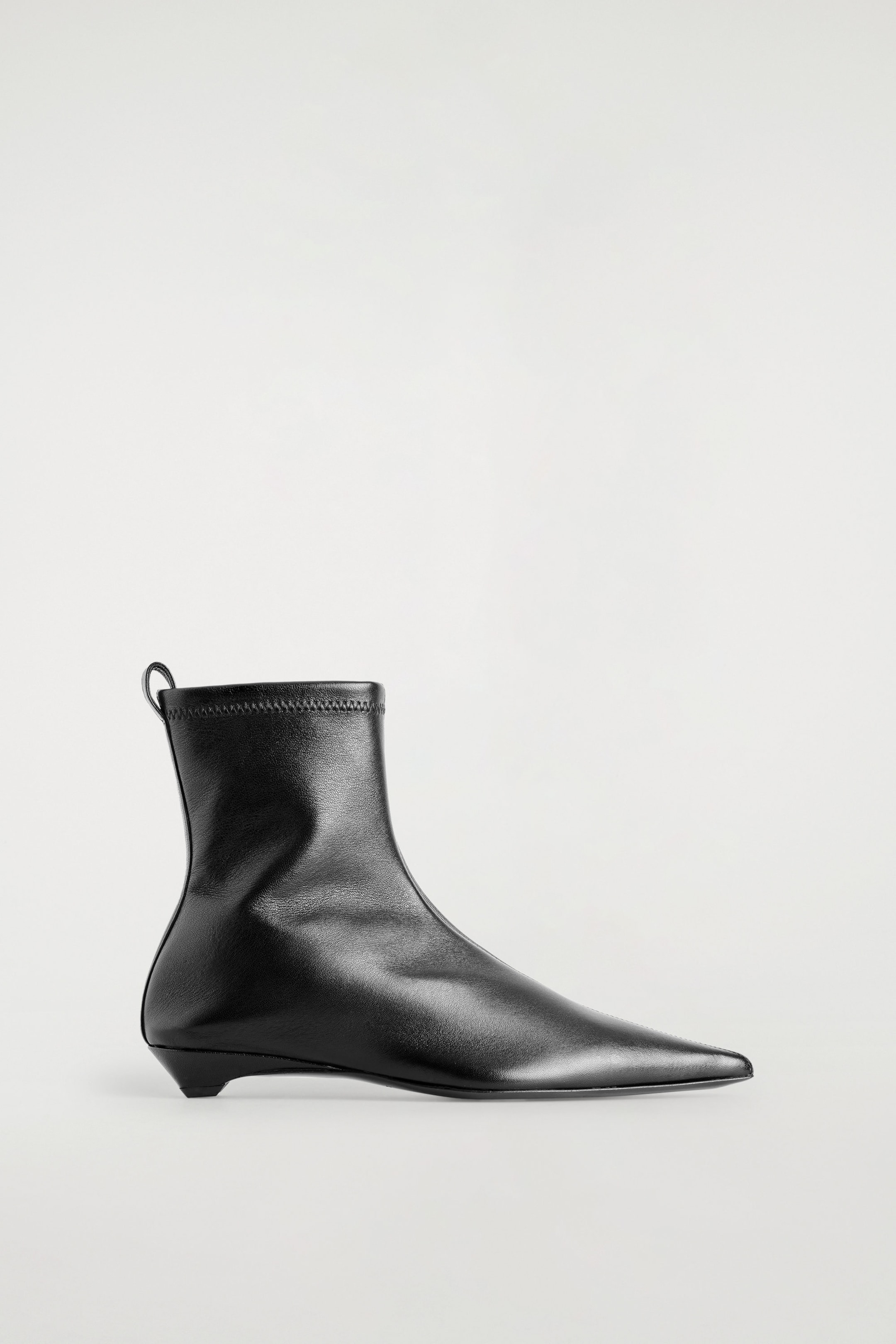 POINTED LEATHER SOCK BOOTS