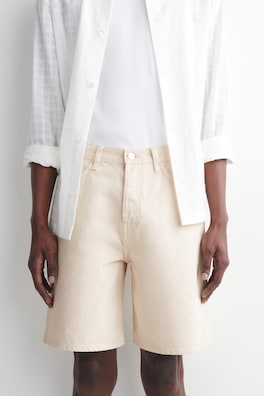 KNEE-LENGTH DENIM SHORTS — CHALK 2