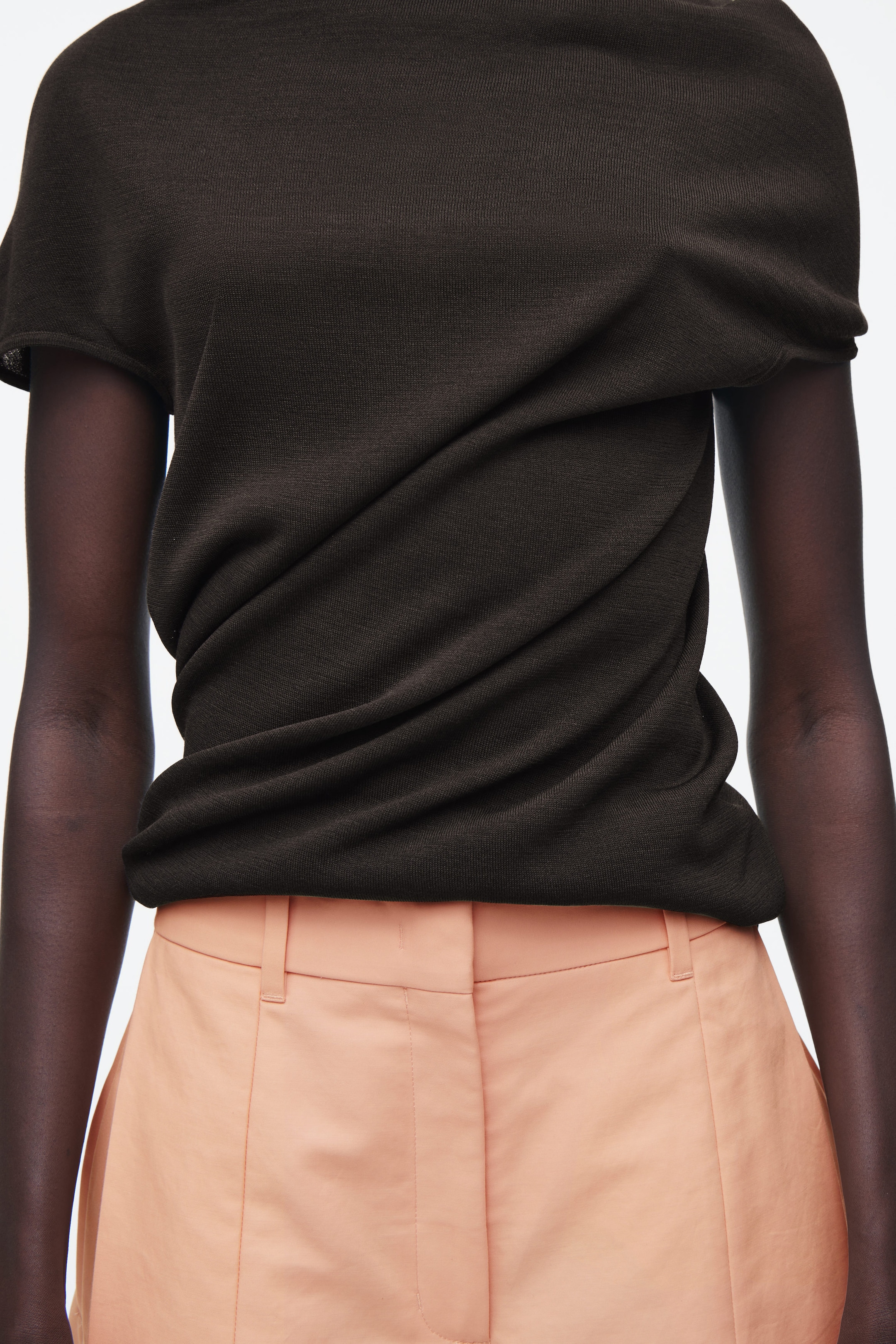 TAILORED WIDE-LEG SHORTS