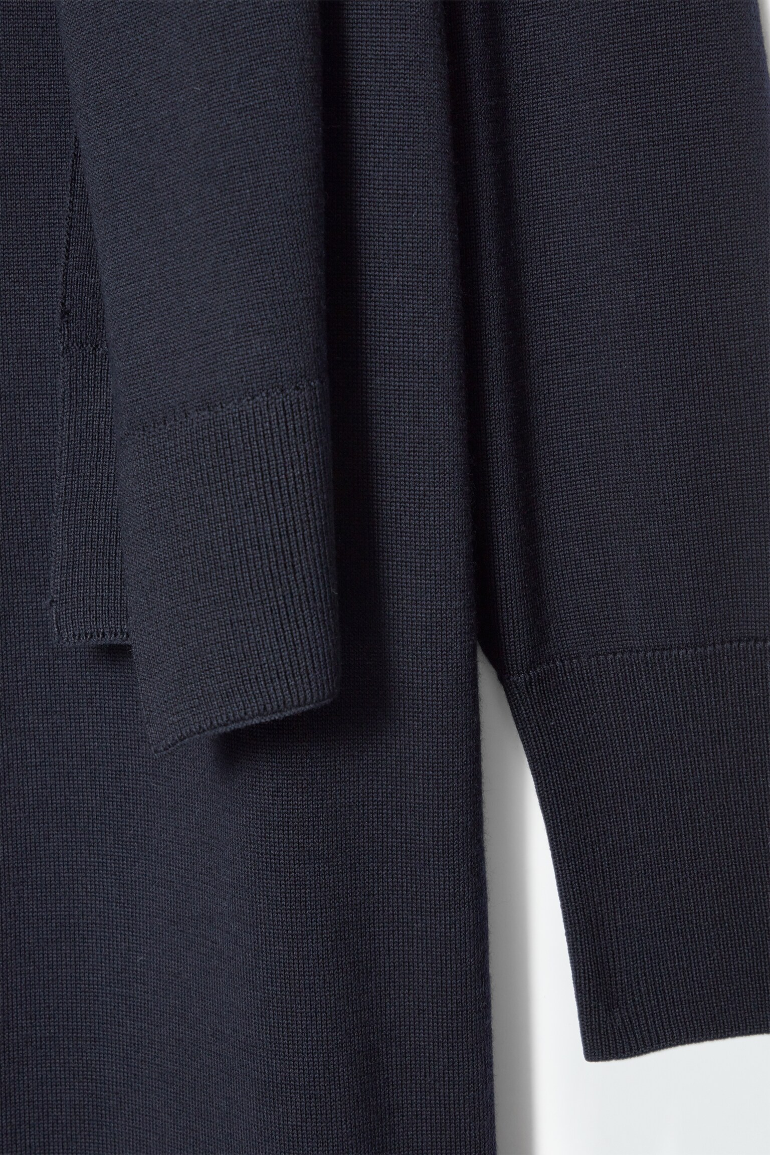 MAXIKLEID AUS WOLLE MIT SCHALDETAIL - NAVYBLAU - 3