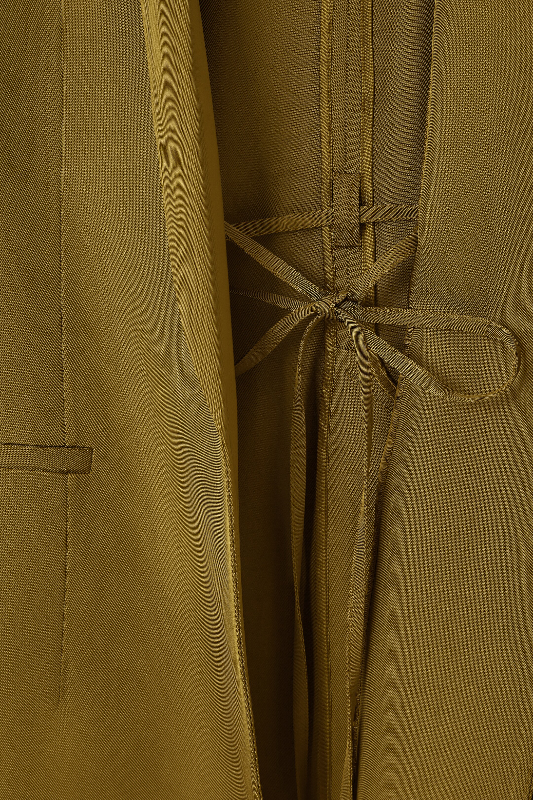 Ingrandisci l'immagine: OVERSIZED TIE-FRONT BLAZER - KHAKI GREEN - DONNA | H&M CH 2